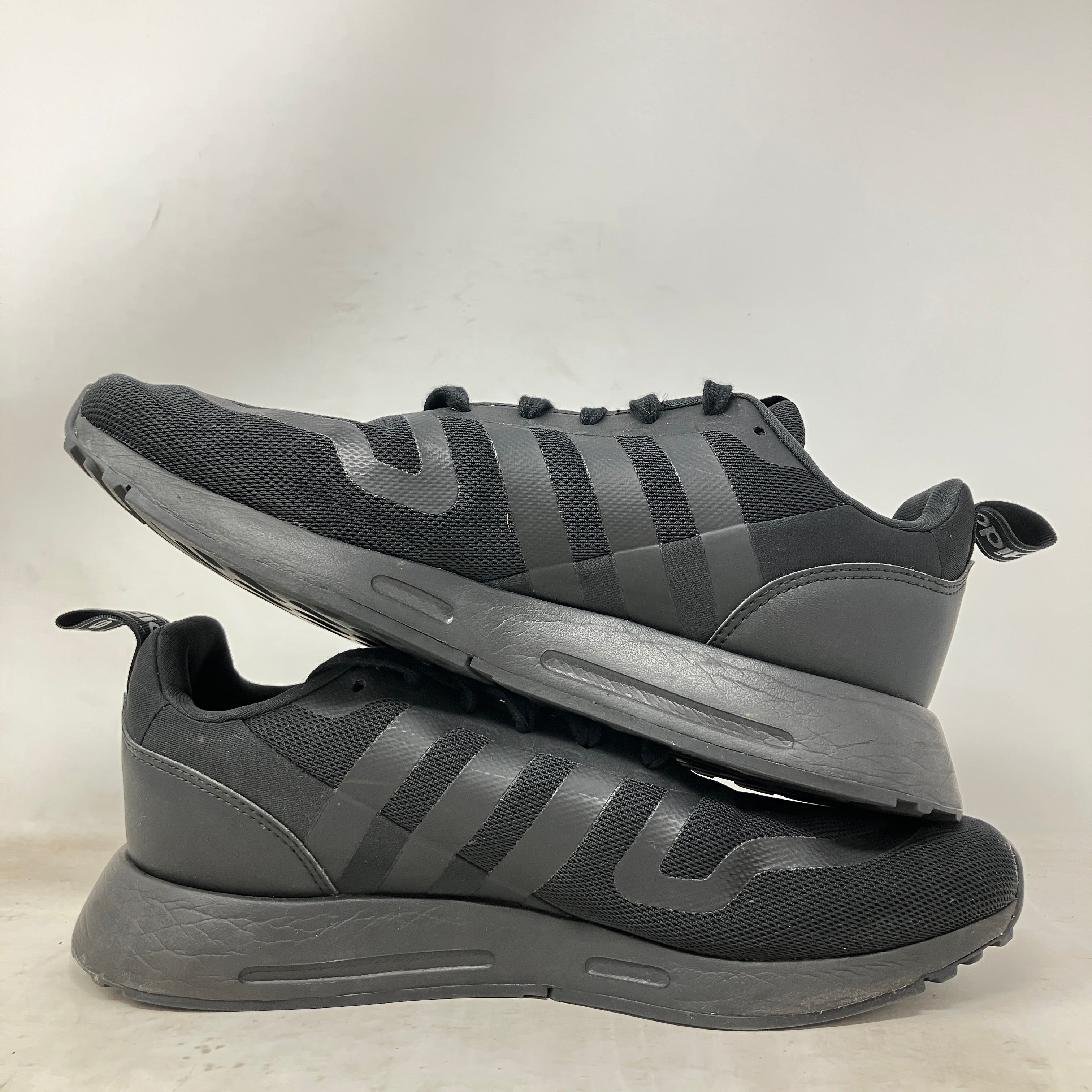 adidas Mulix Triple Black