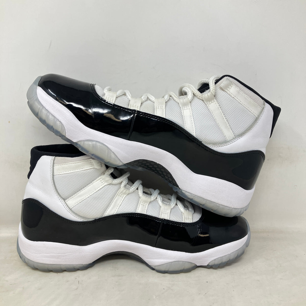 Jordan 11 Retro Concord (2018)