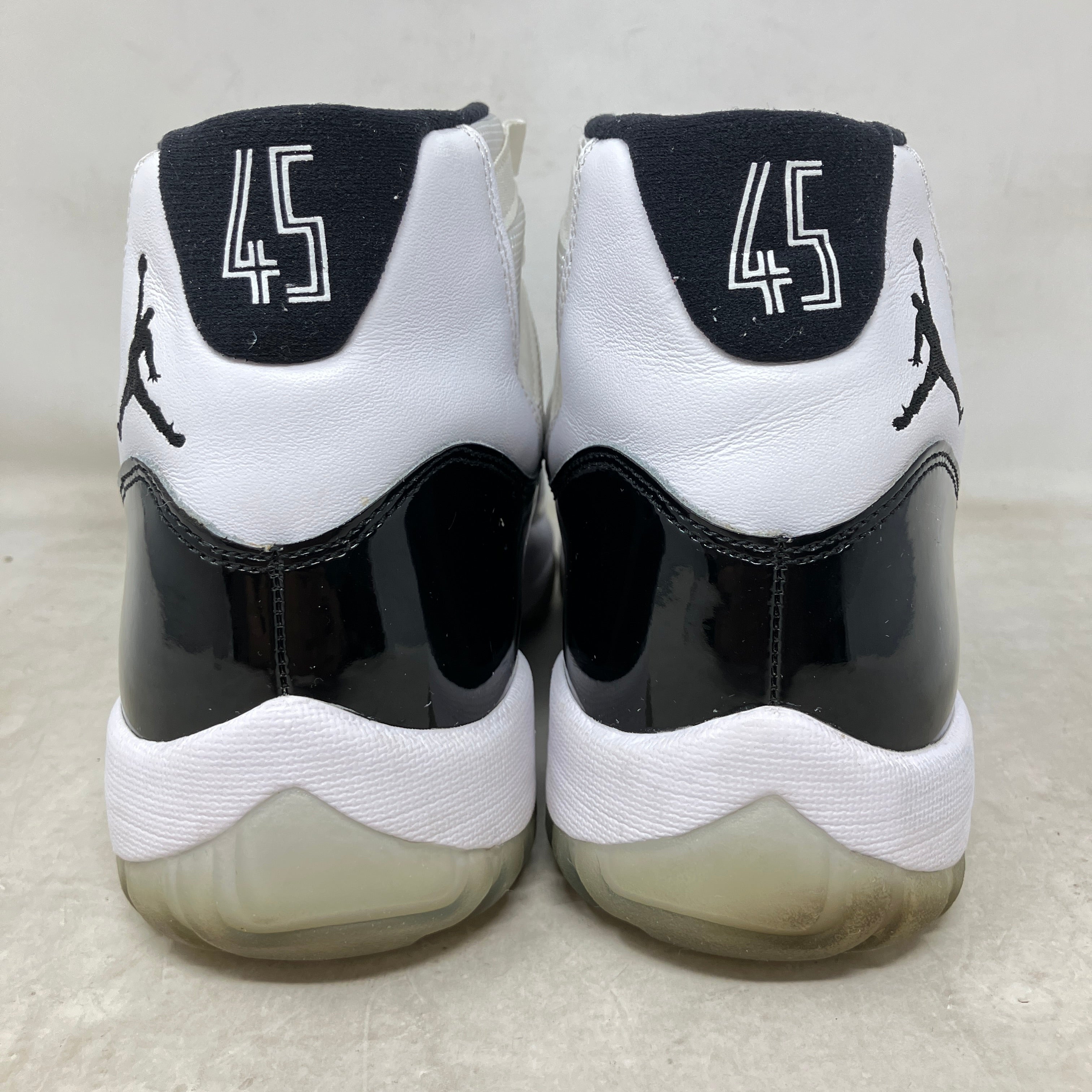 Jordan 11 Retro Concord (2018)