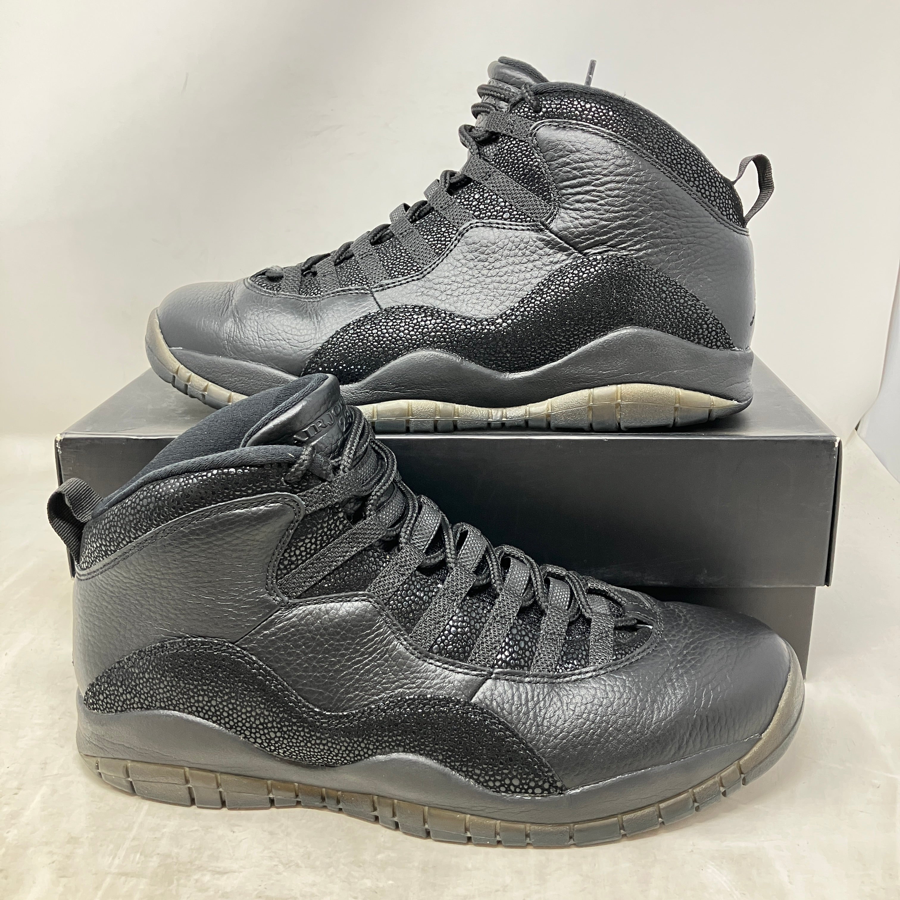 Jordan 10 Retro Drake OVO Black