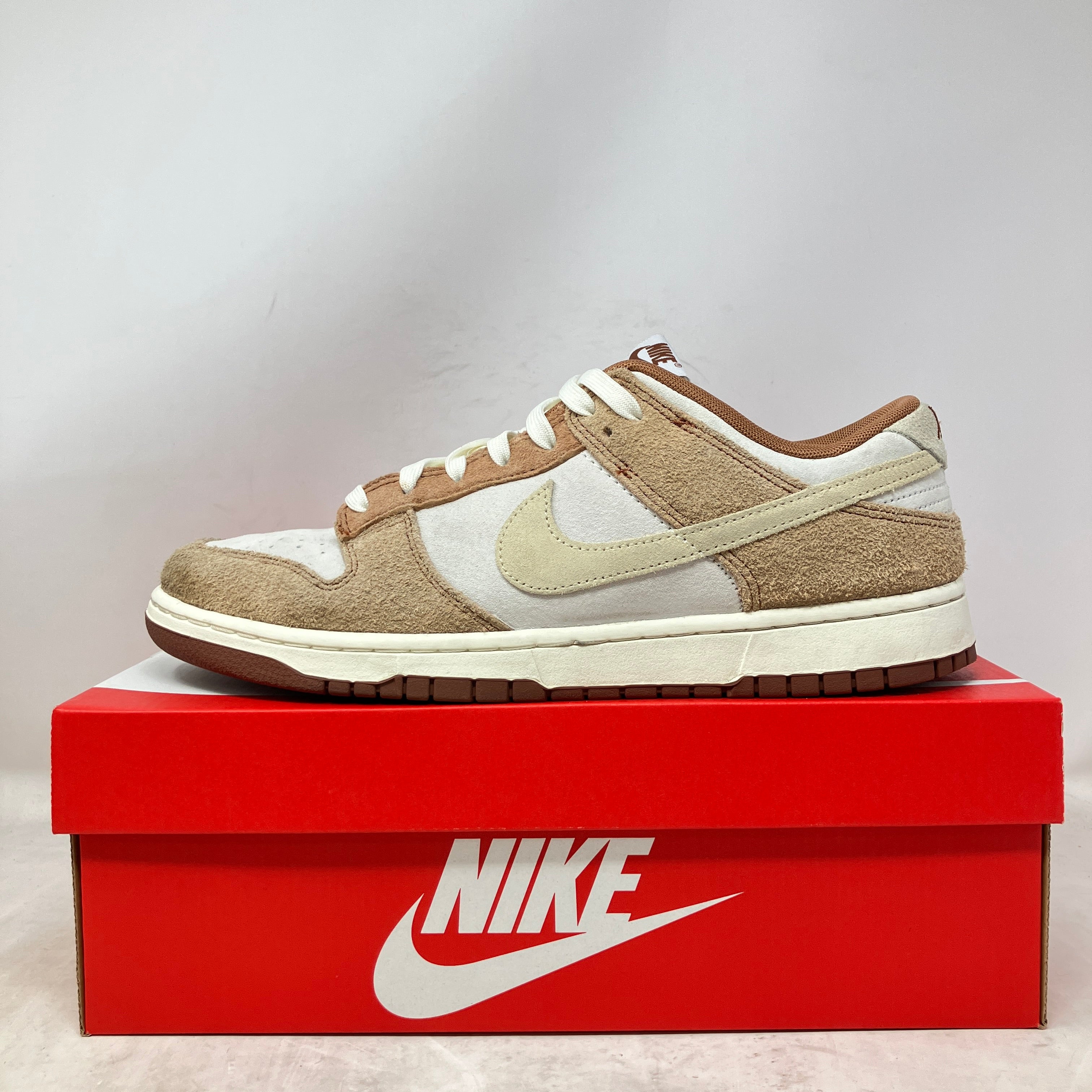 Nike Dunk Low Medium Curry