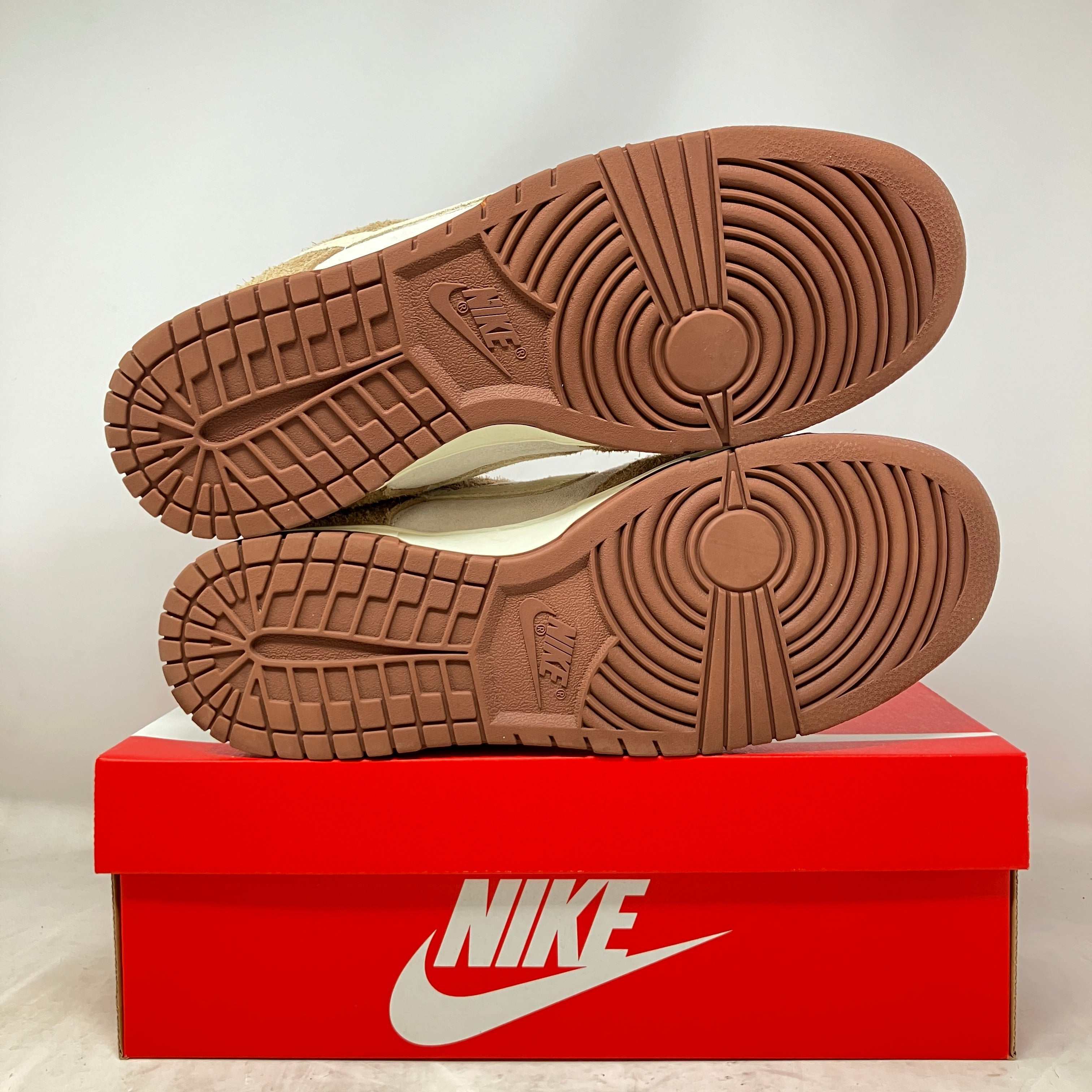 Nike Dunk Low Medium Curry