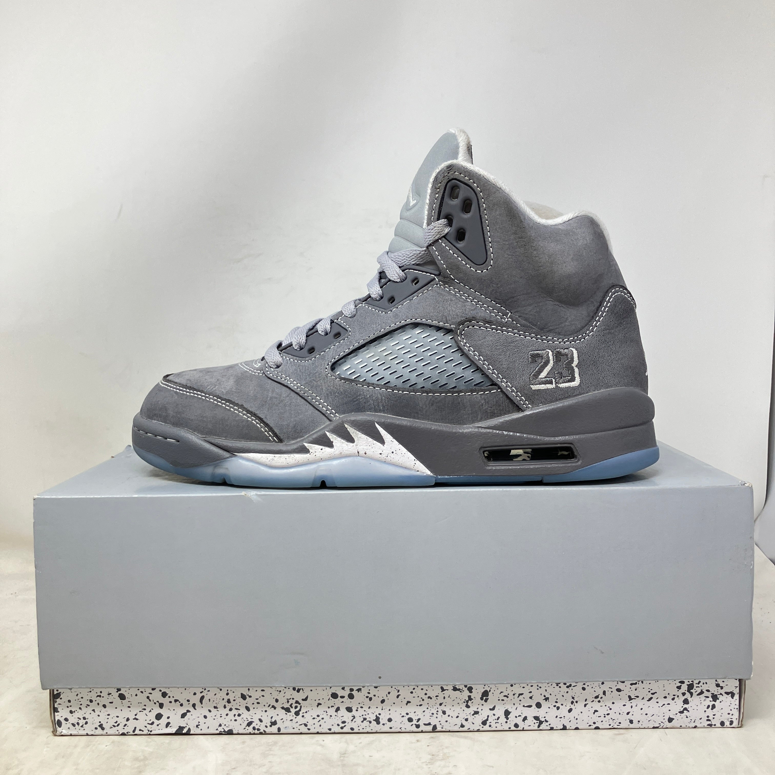 Jordan 5 Retro Wolf Grey (2026)