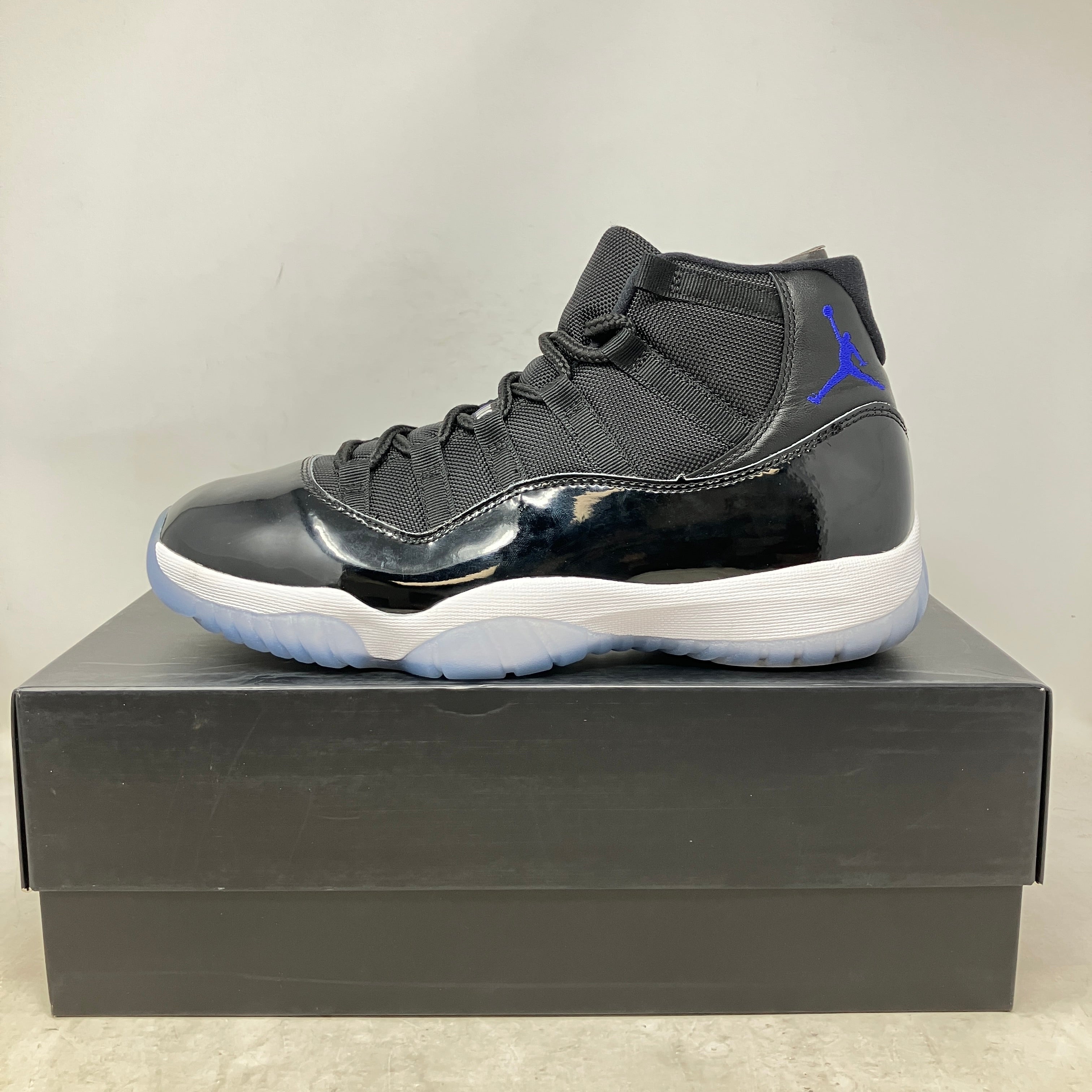 Jordan 11 Retro Space Jam (2016) – Hidden Realm
