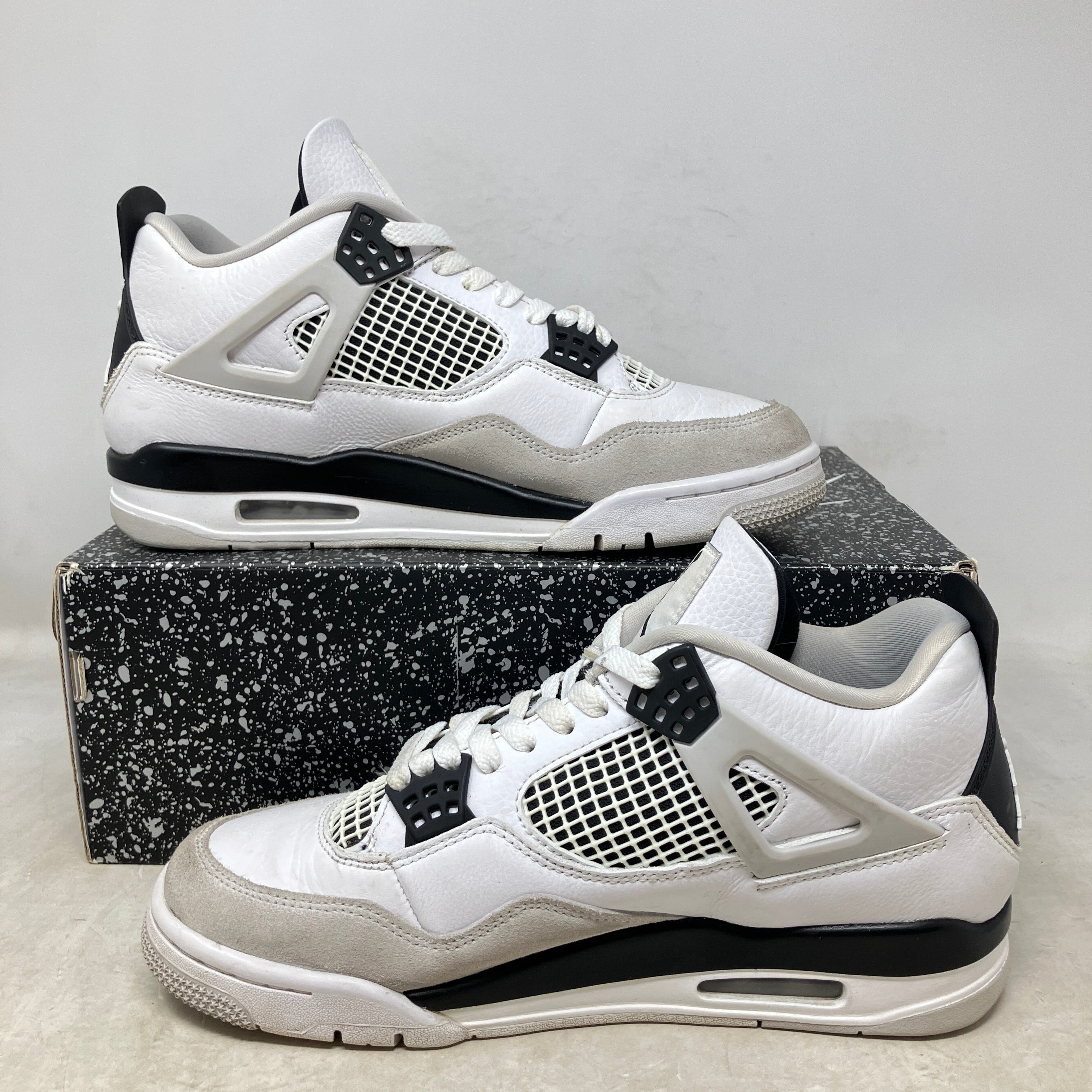 Jordan 4 Retro Military Black