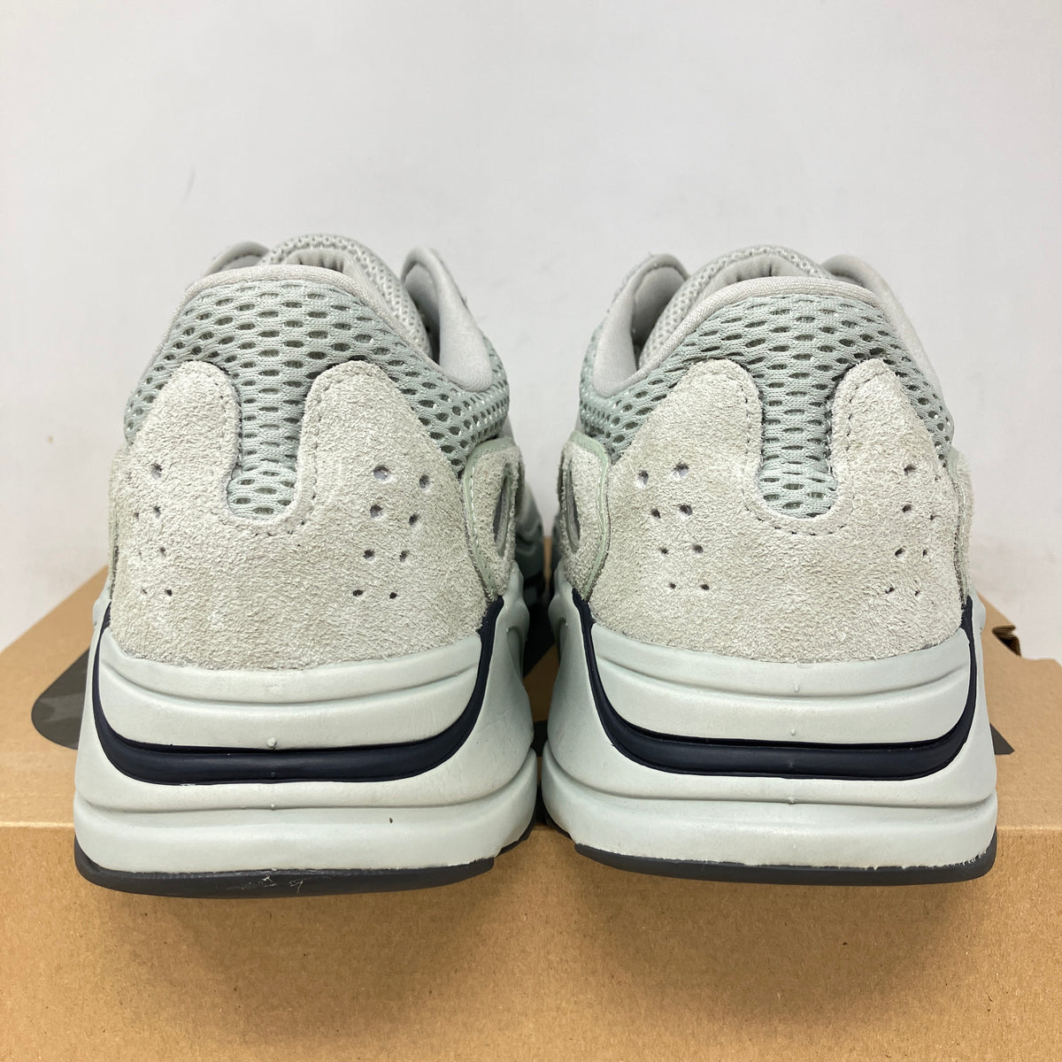 adidas Yeezy Boost 700 Salt