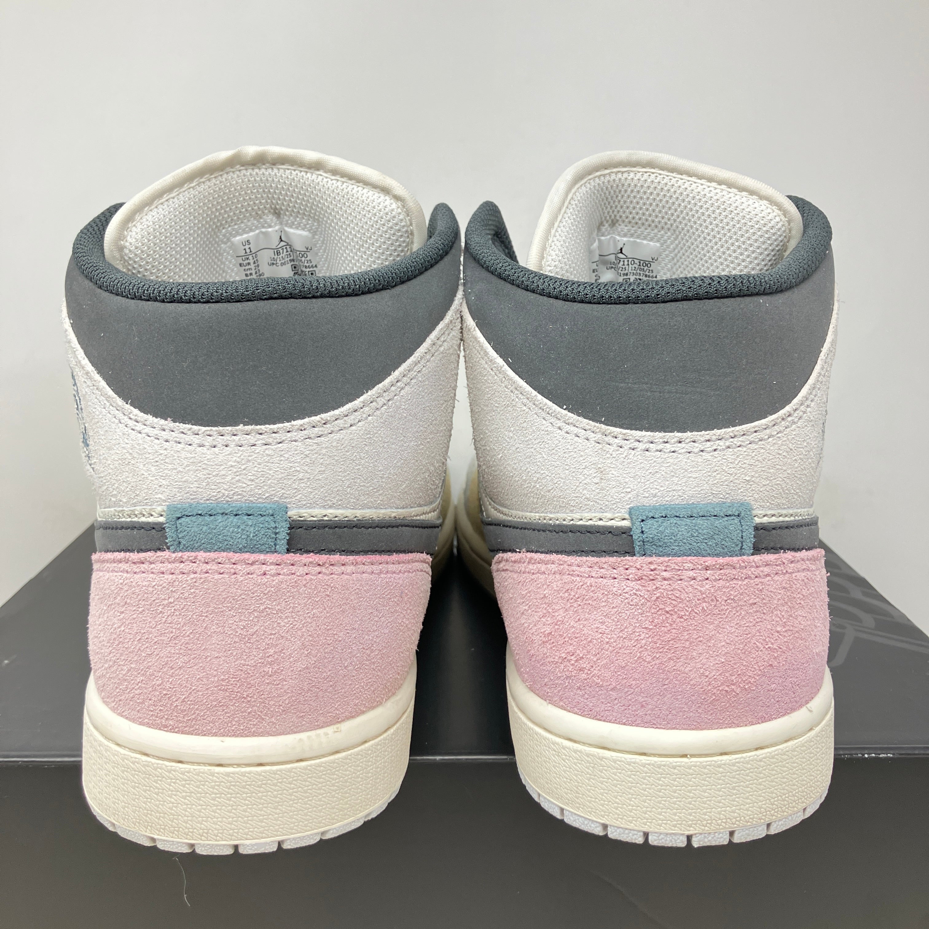 Jordan 1 Mid SE Sail Pastels
