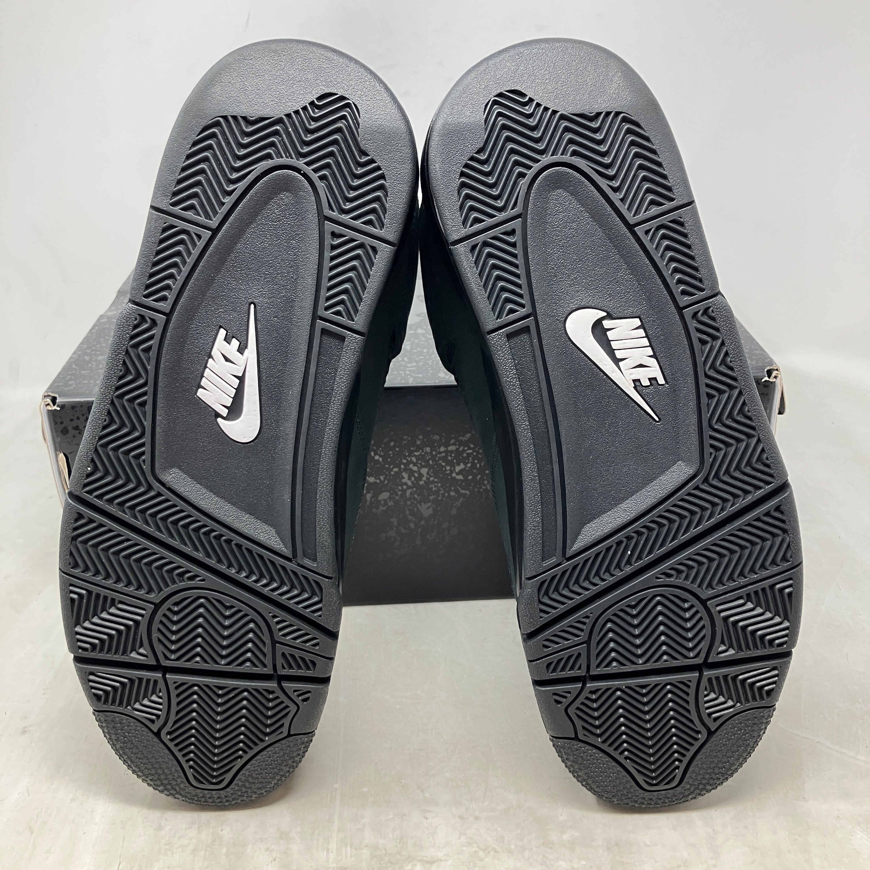 Jordan 4 Retro Black Cat (2025)