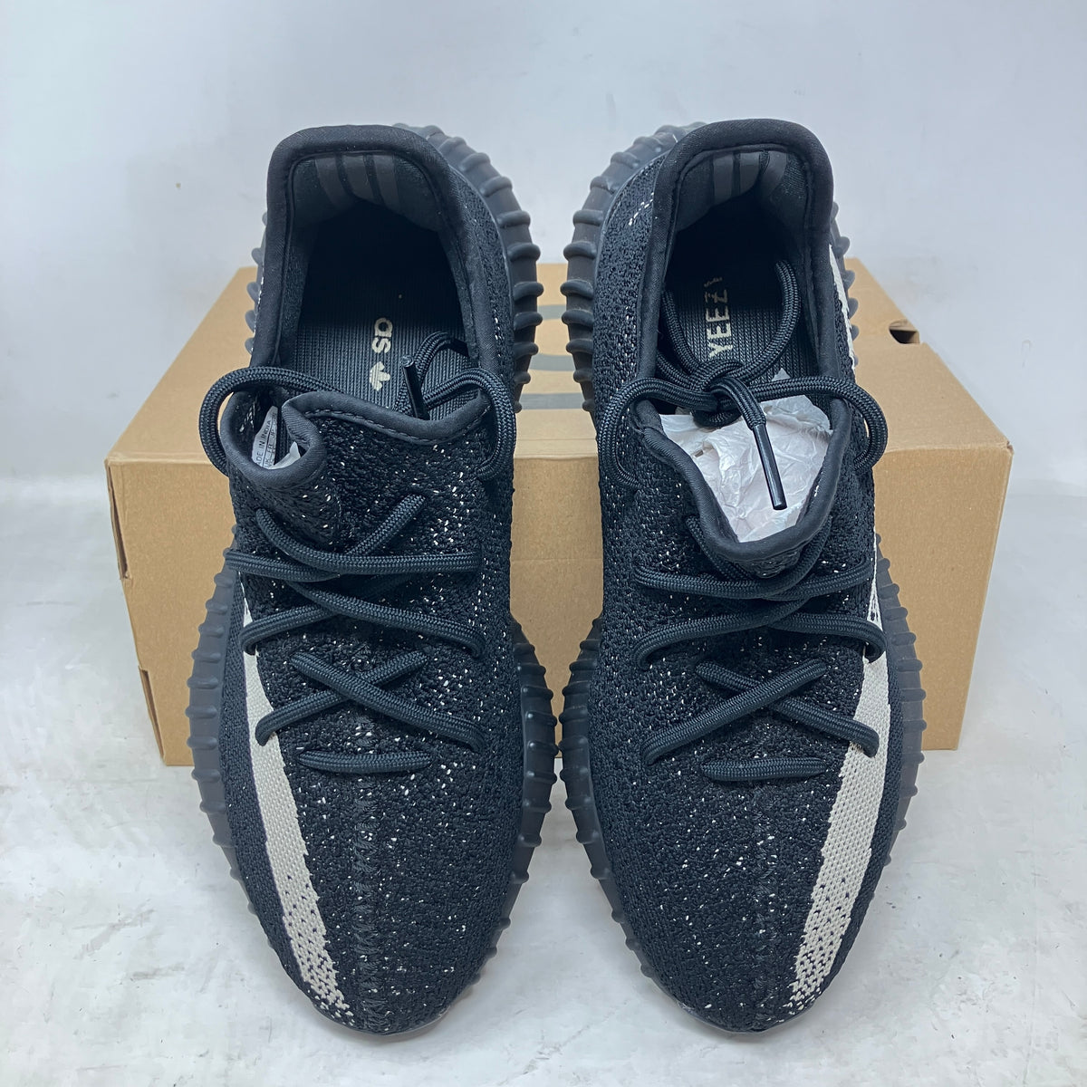 adidas Yeezy Boost 350 V2 Core Black White