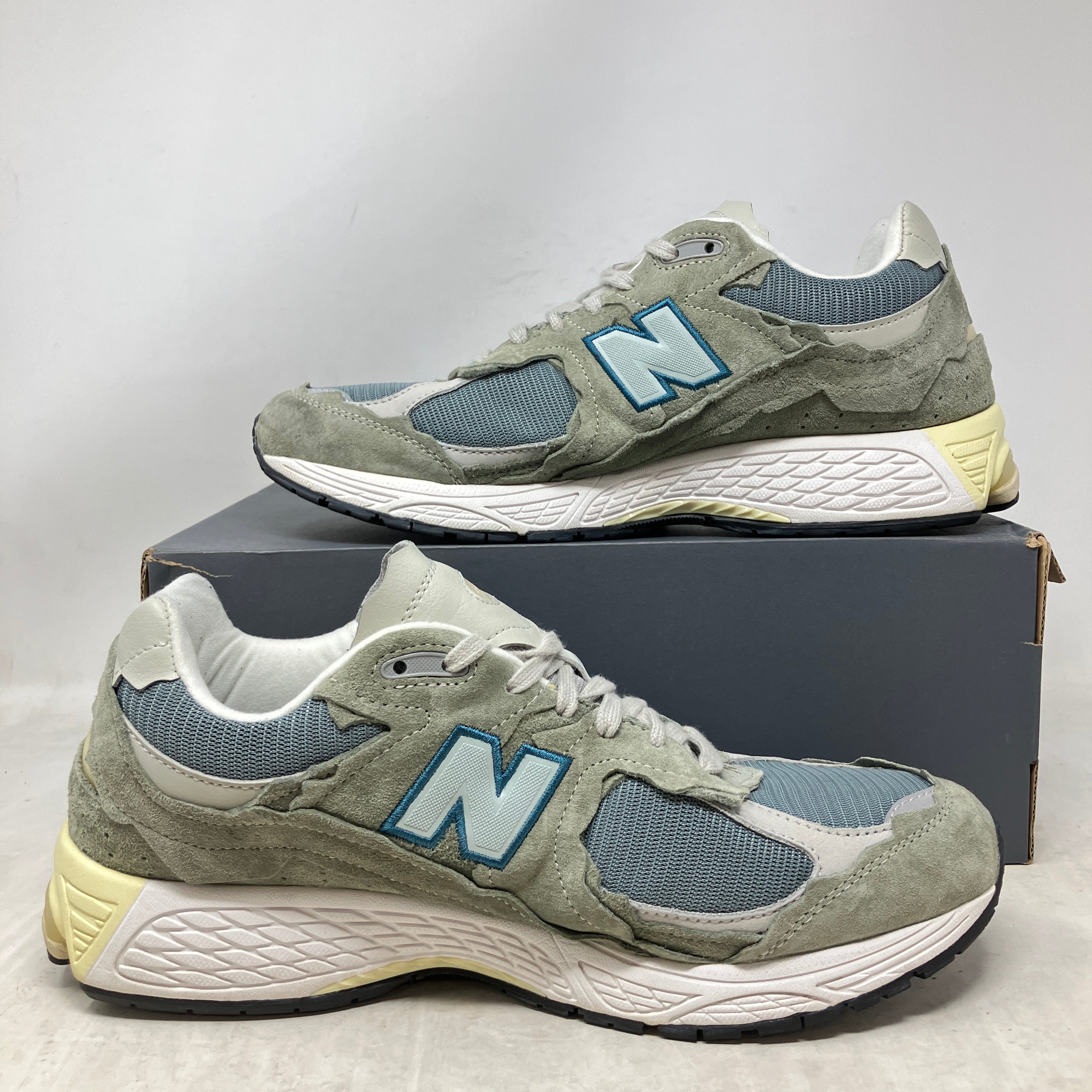 New Balance 2002R Protection Pack Mirage Grey