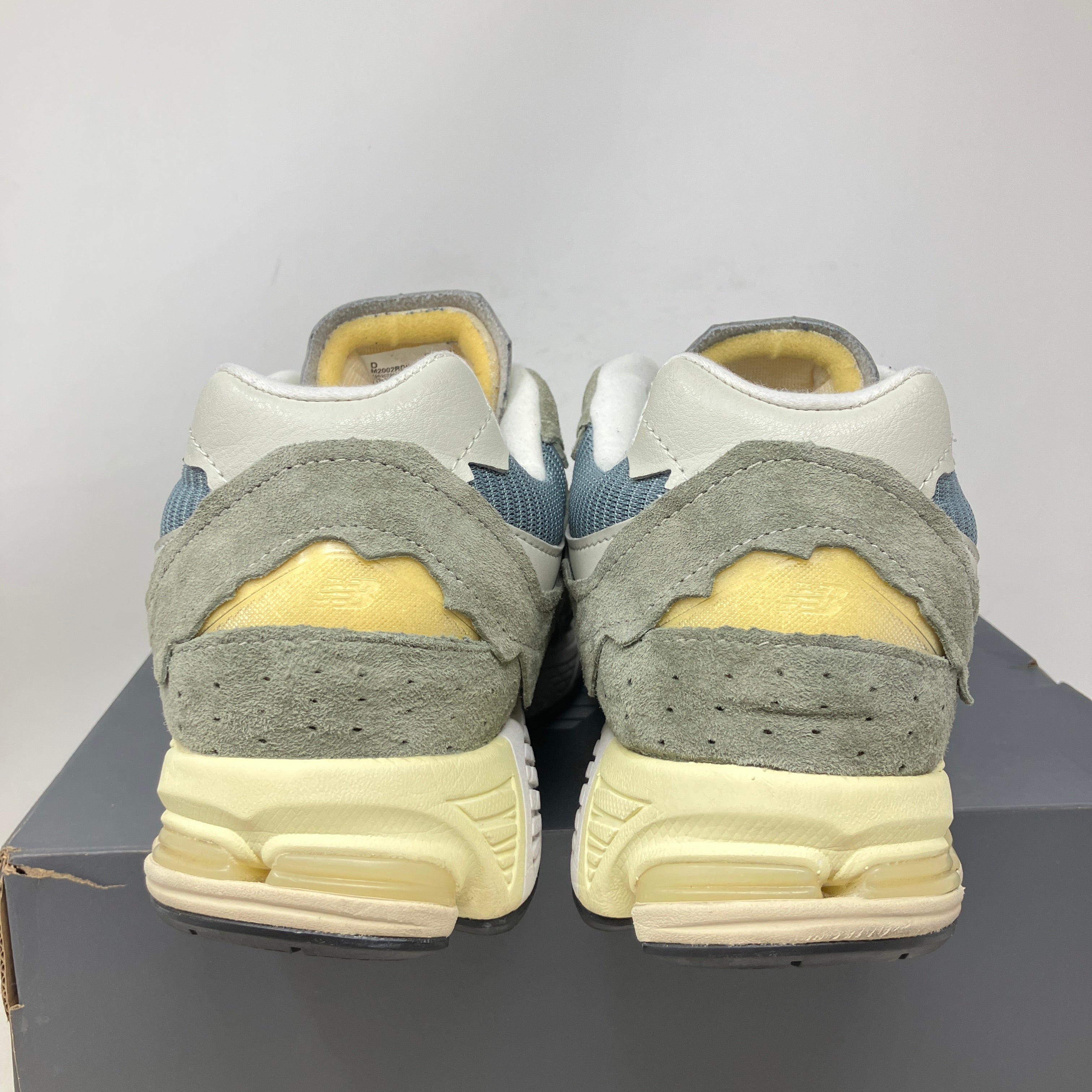 New Balance 2002R Protection Pack Mirage Grey