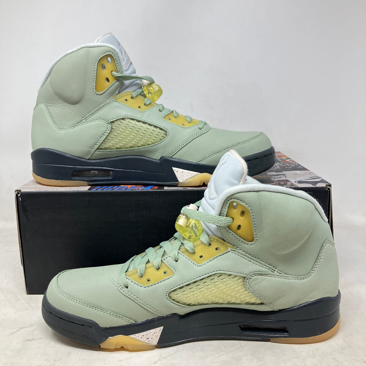 Jordan 5 Retro Jade Horizon, alternate view 2