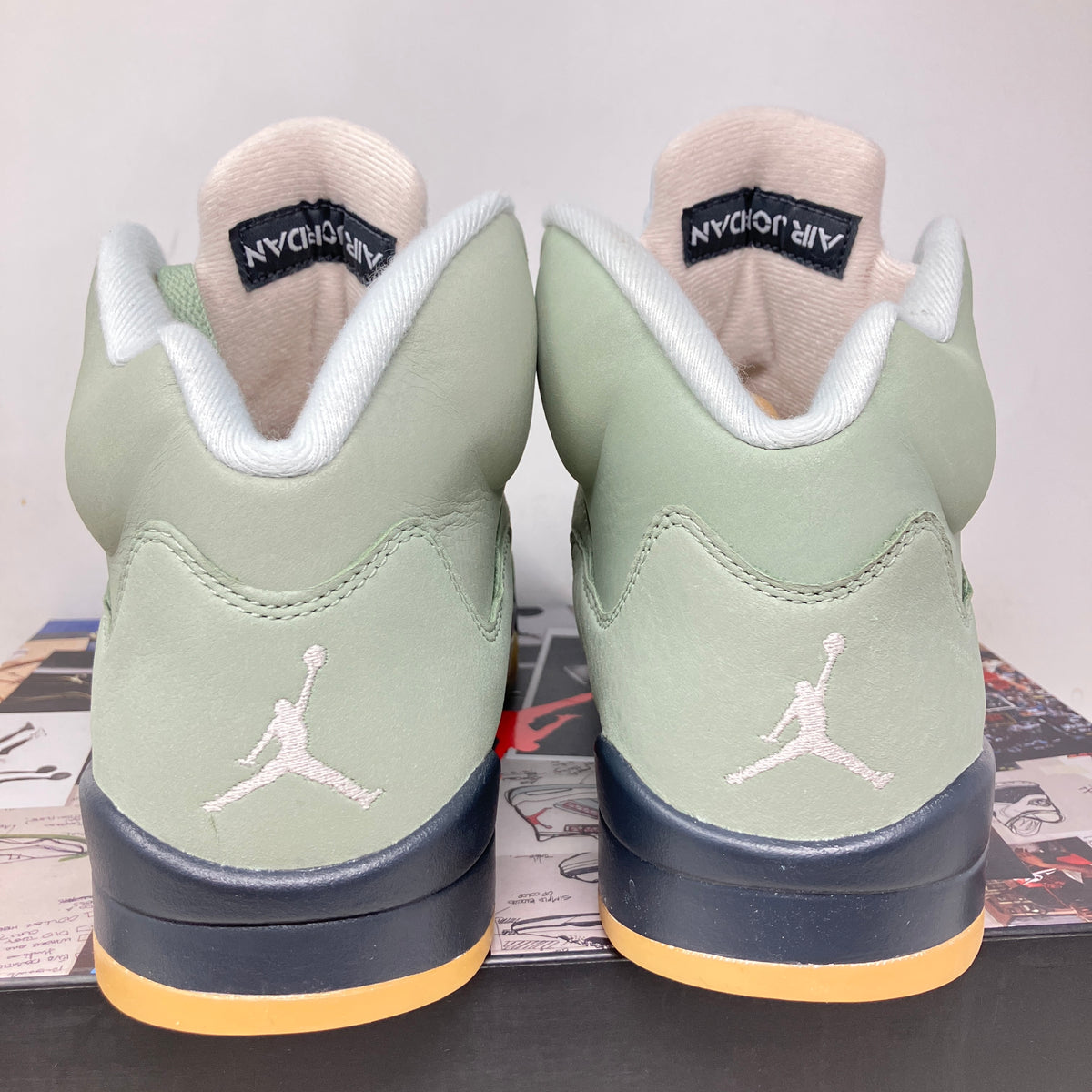 Jordan 5 Retro Jade Horizon, alternate view 3