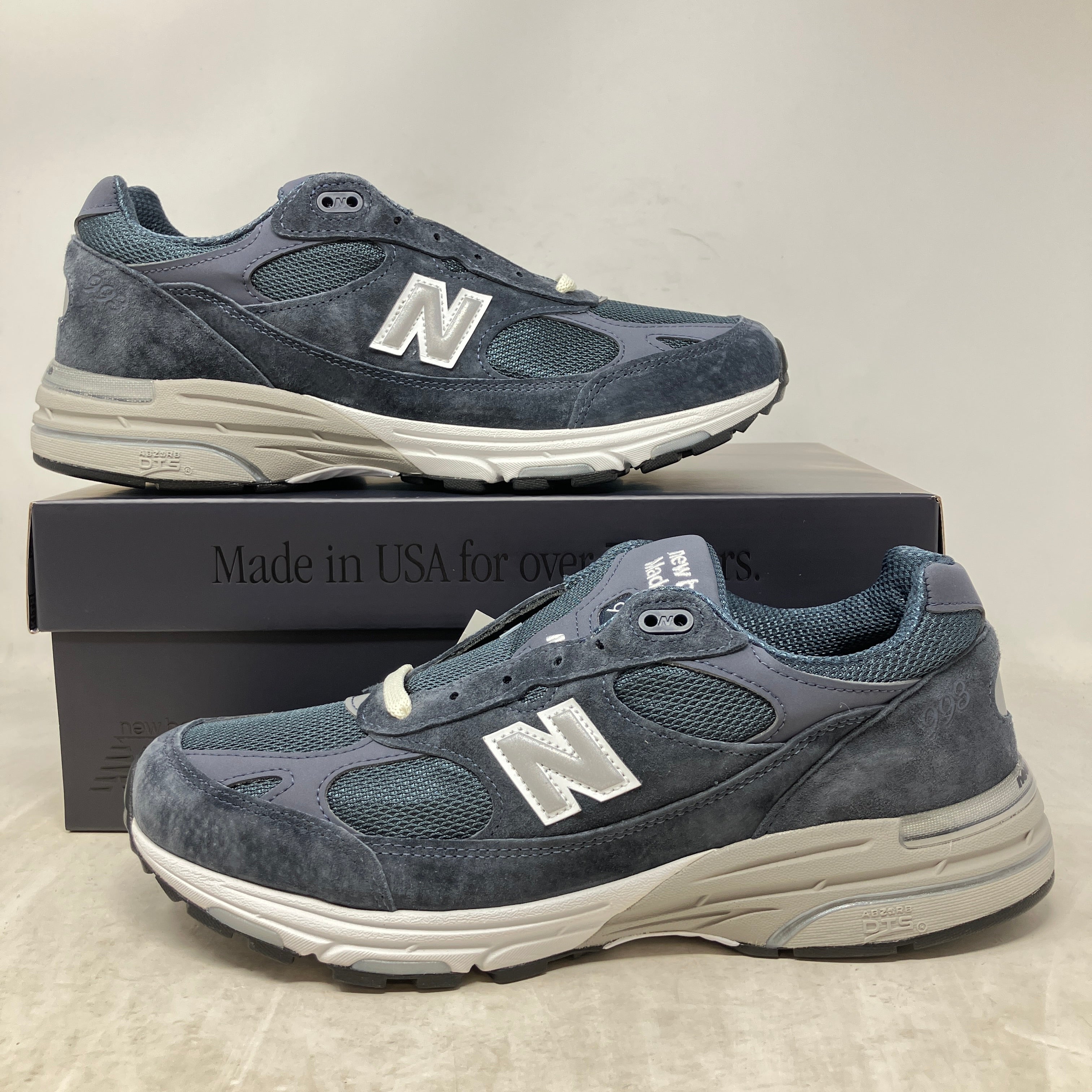 New Balance 993 MiUSA Kith Asteroid