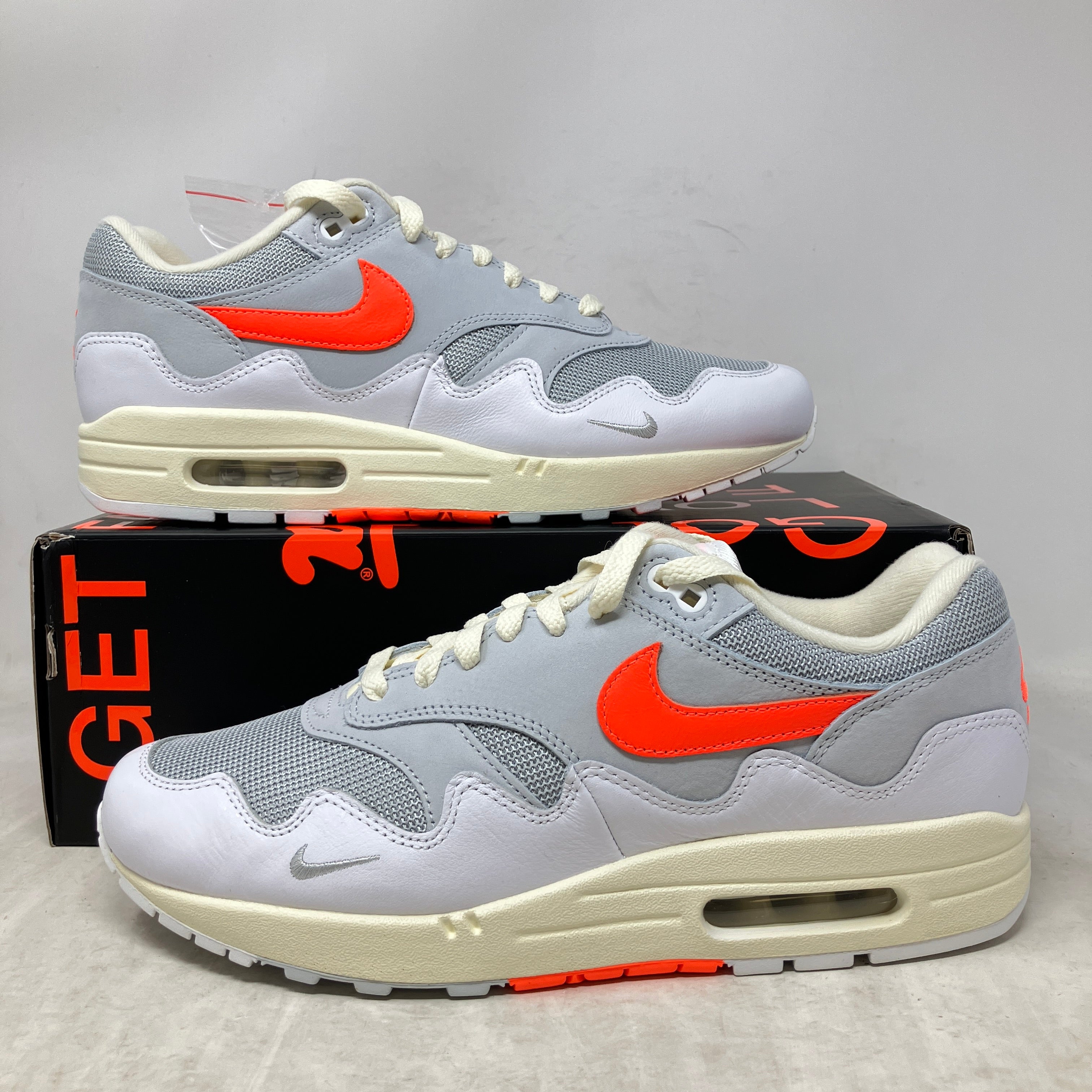 Nike Air Max 1 Patta Waves White Hyper Crimson (With Bracelet)