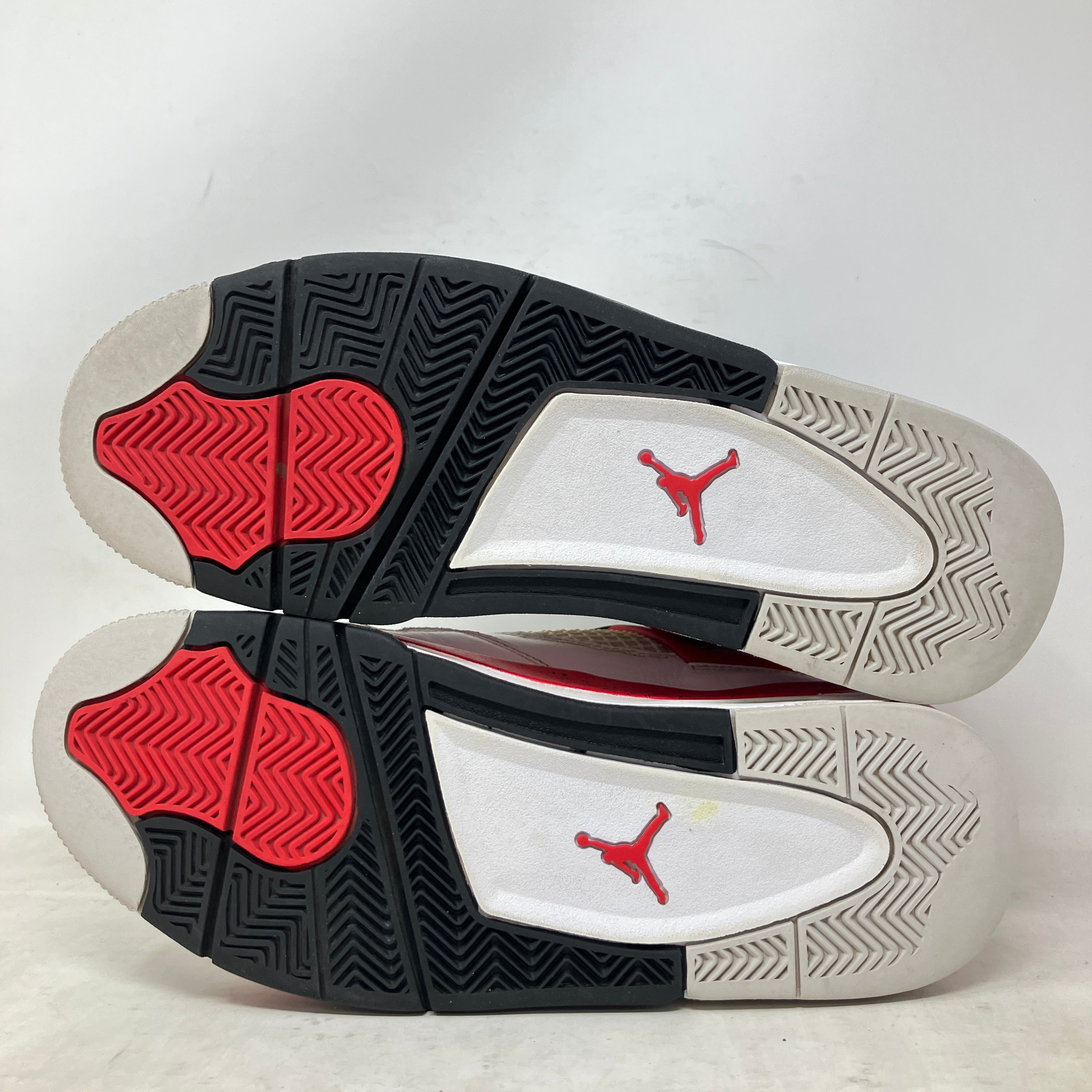 Jordan 4 Retro Red Cement