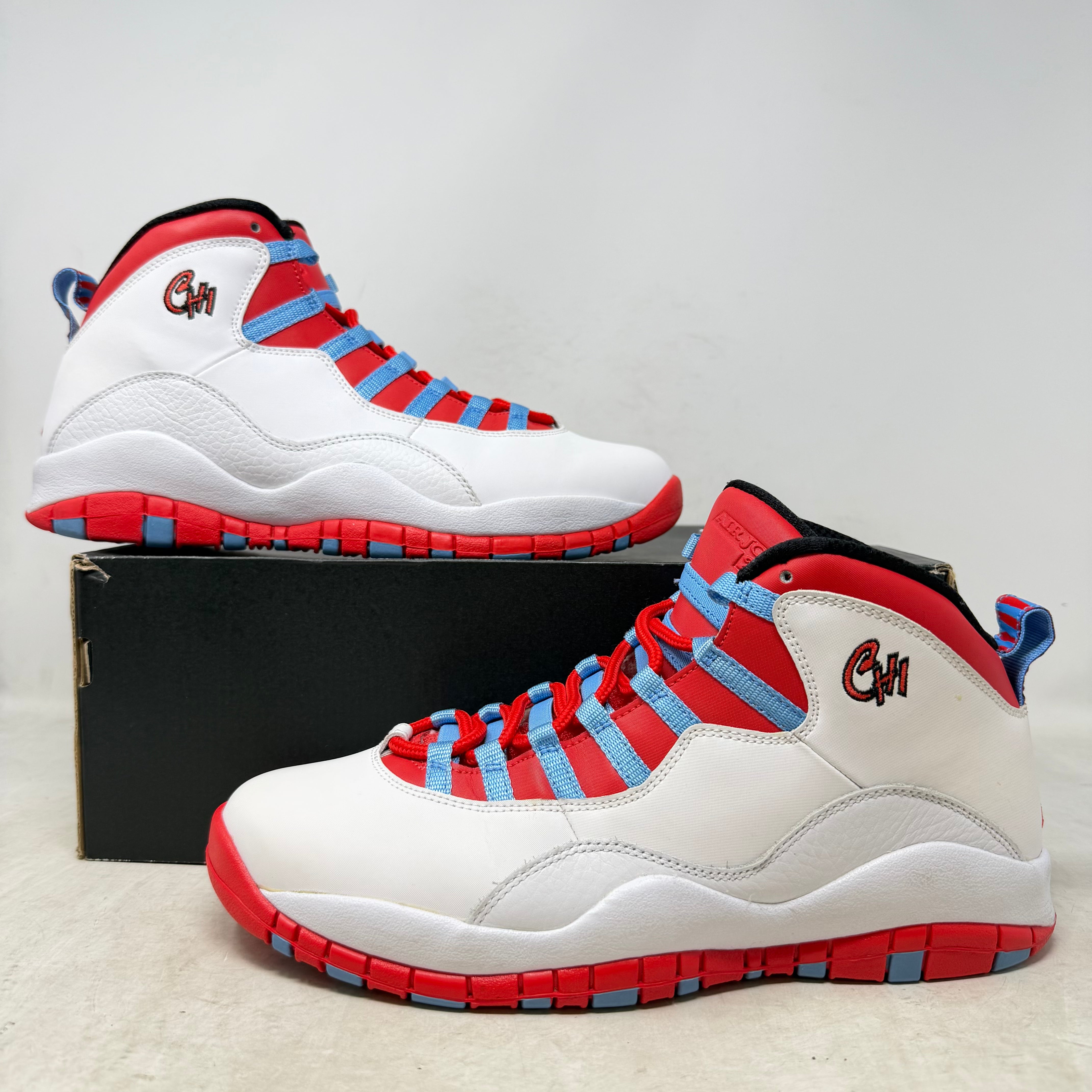 Jordan 10 Retro Chicago Flag