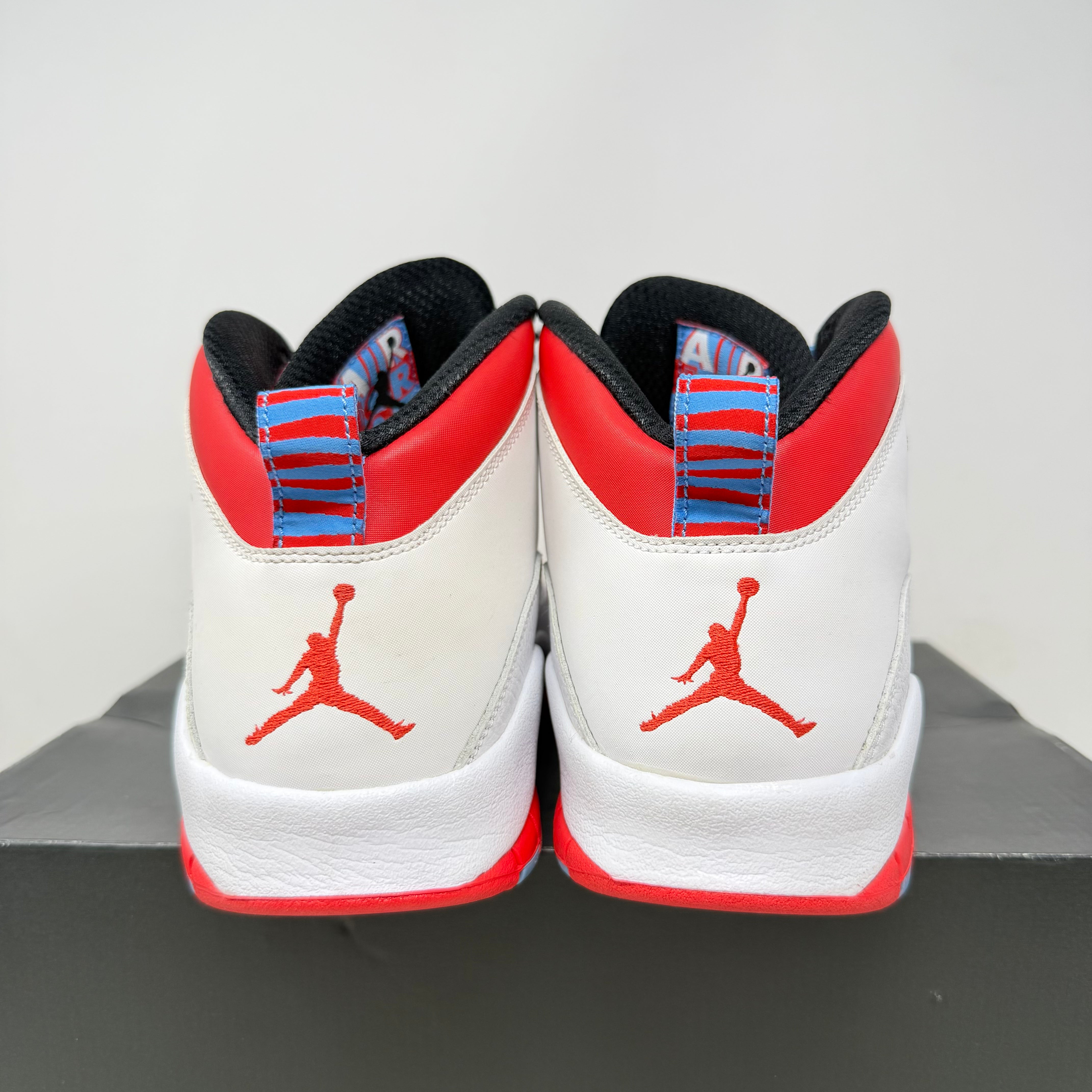 Jordan 10 Retro Chicago Flag