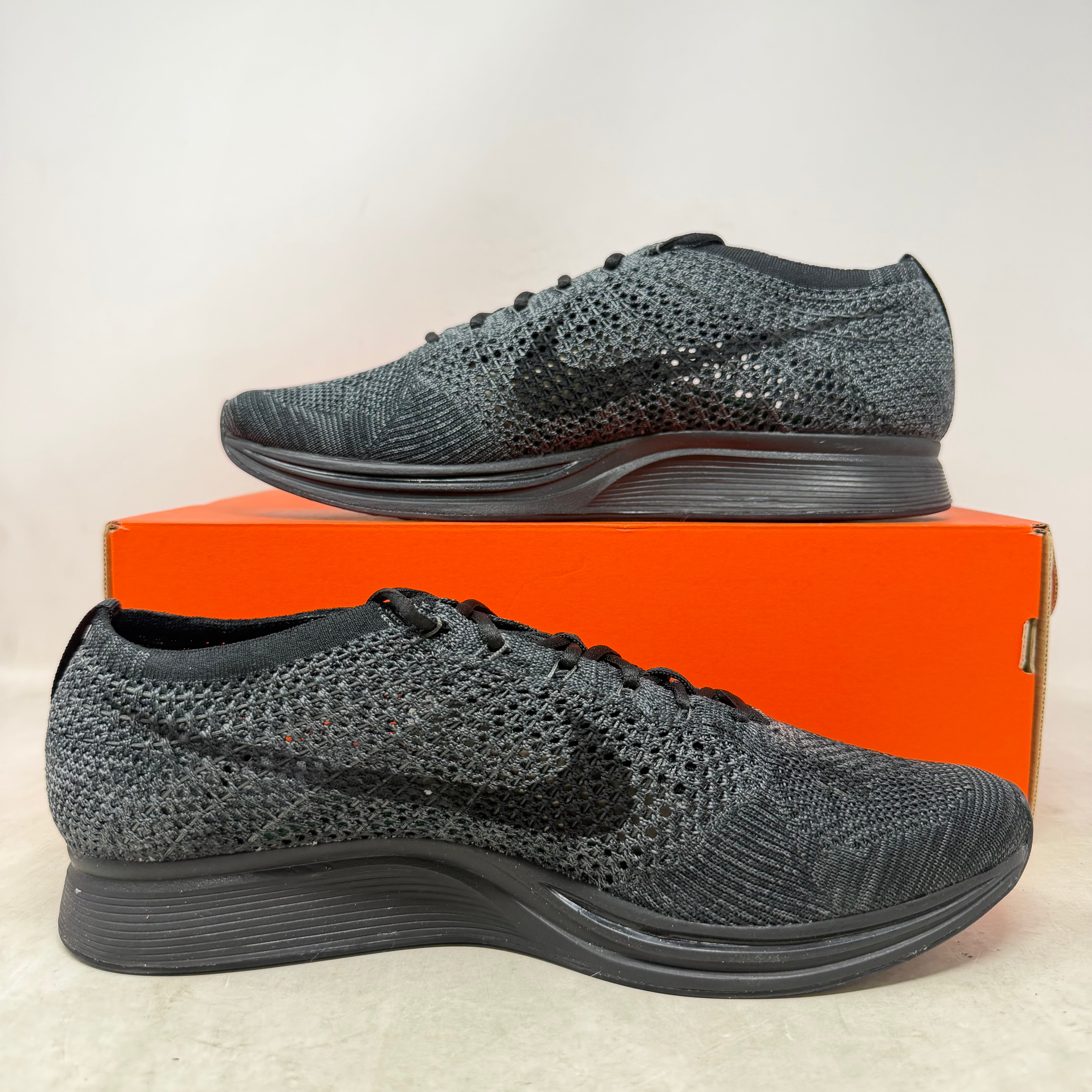 Nike Flyknit Racer Triple Black