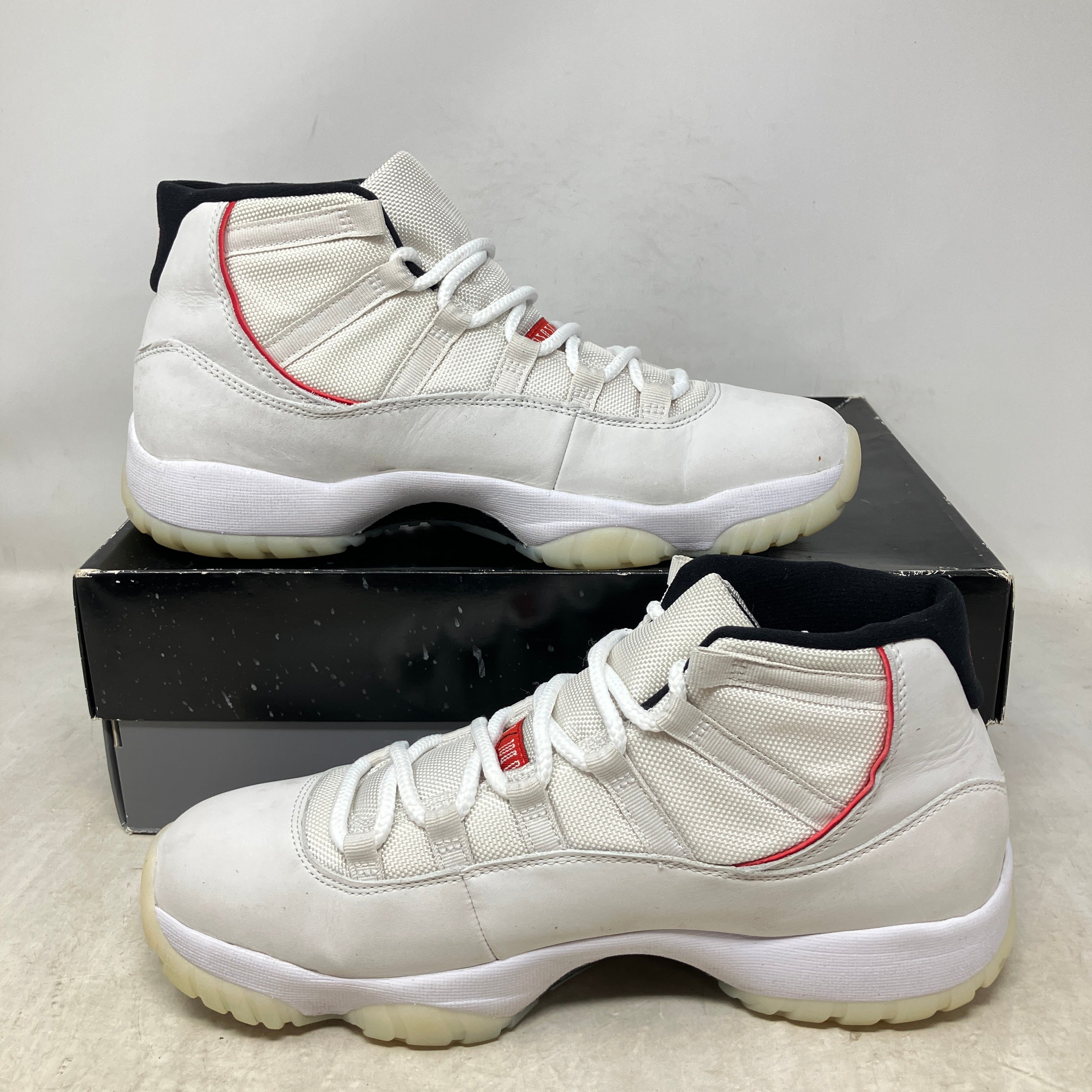 Jordan 11 Retro Platinum Tint