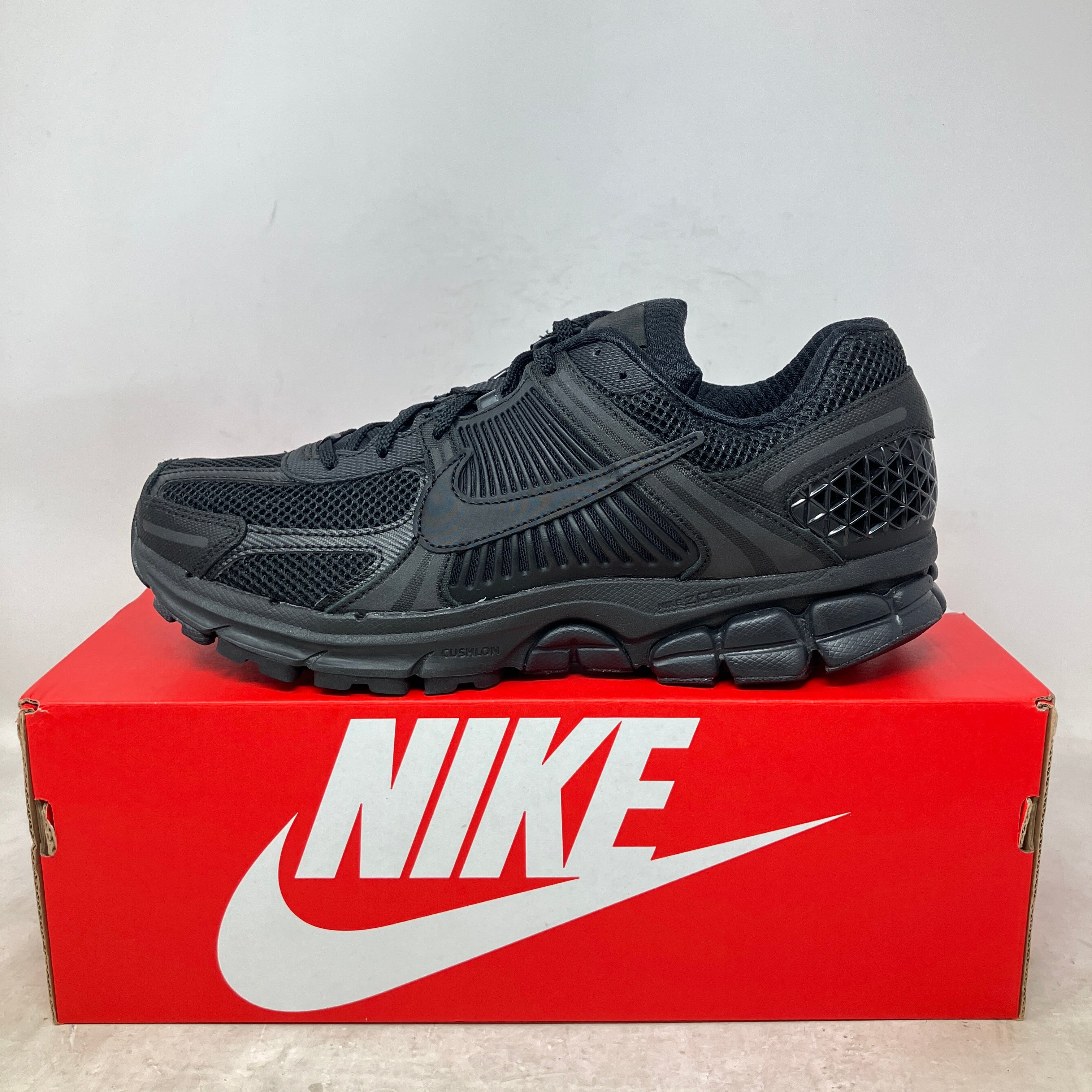 Nike Zoom Vomero 5 Triple Black (2023)