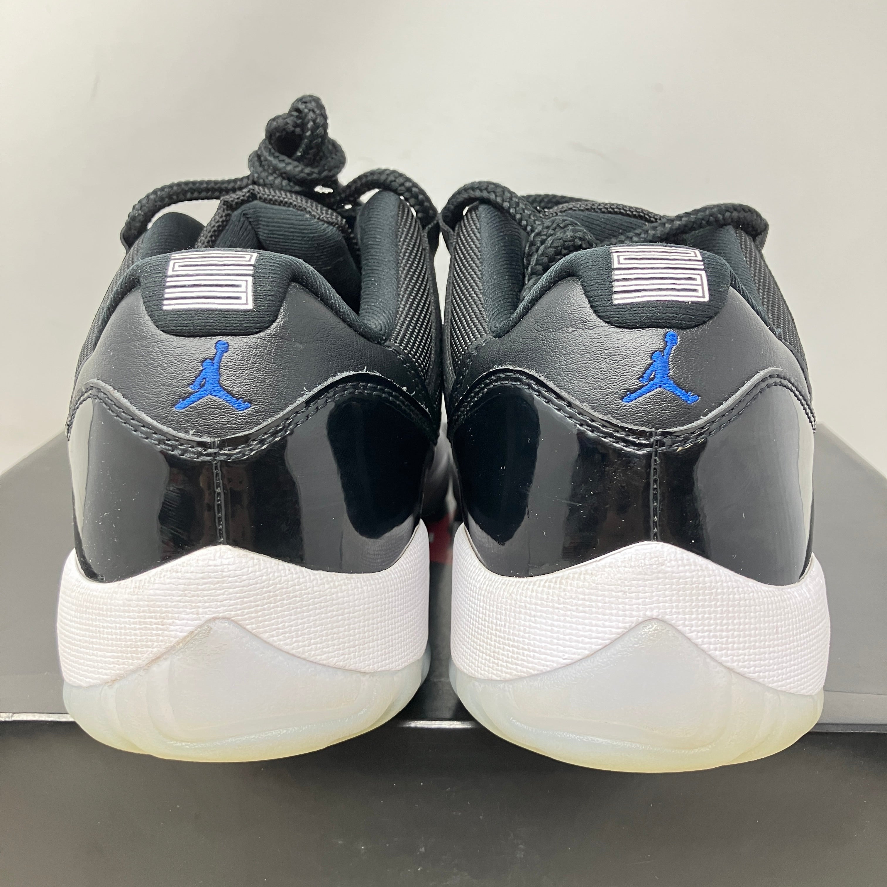 Jordan 11 Retro Low Space Jam