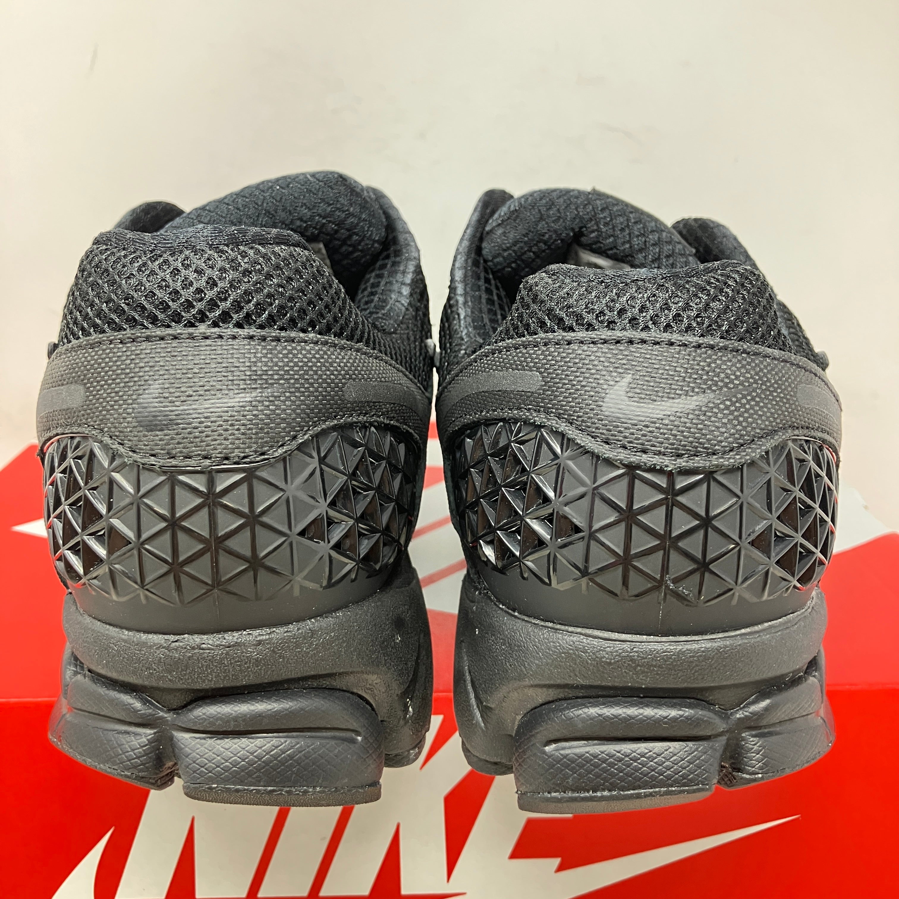 Nike Zoom Vomero 5 Triple Black (2023)