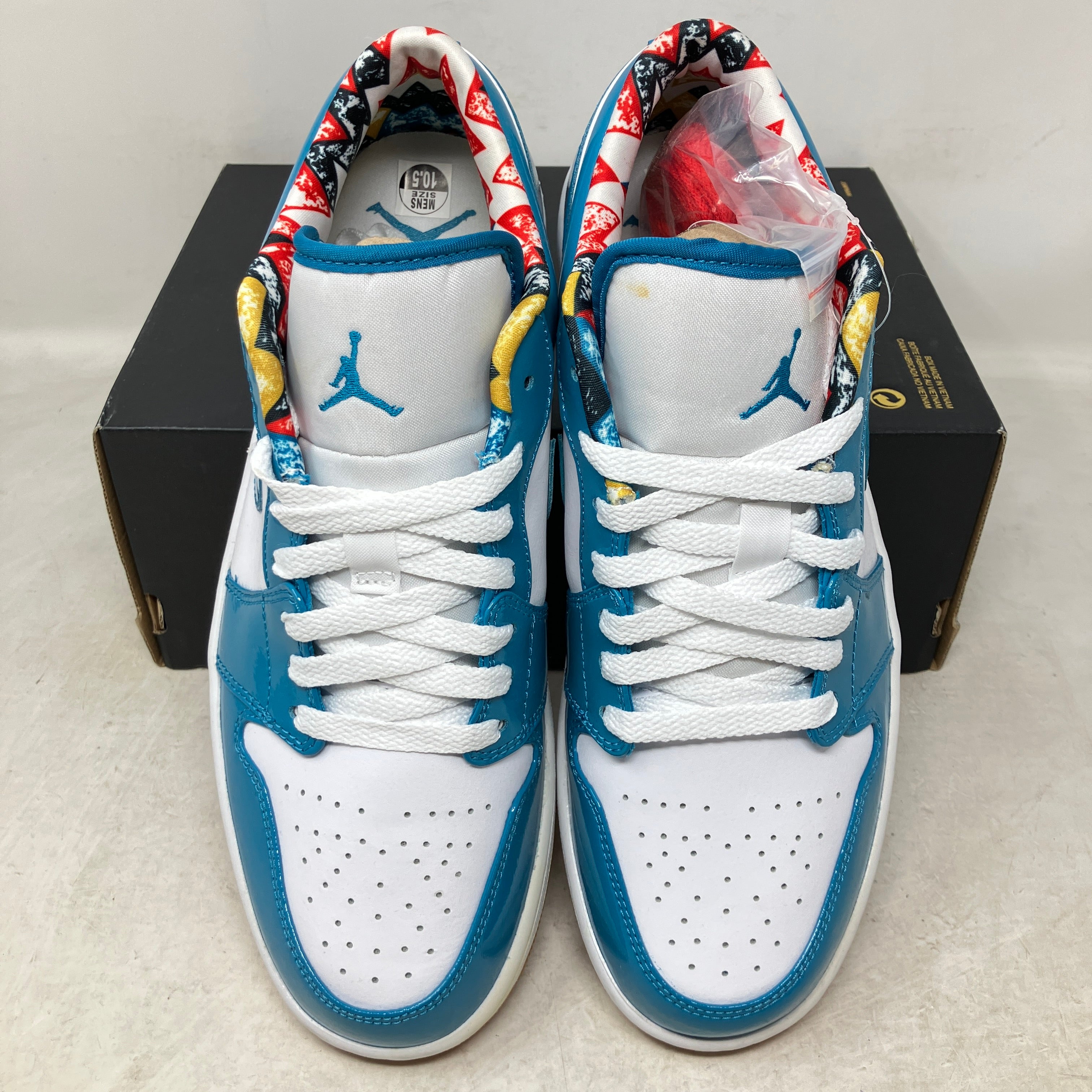 Jordan 1 Low SE Barcelona Cyber Teal