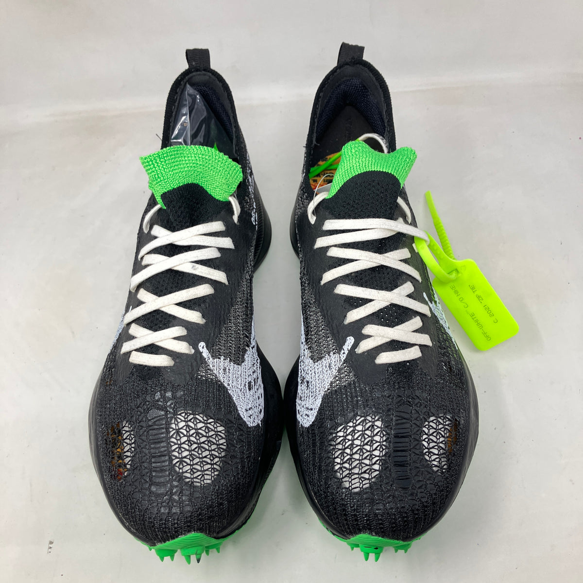 Nike Air Zoom Tempo Next% Flyknit Off-White Black Scream Green
