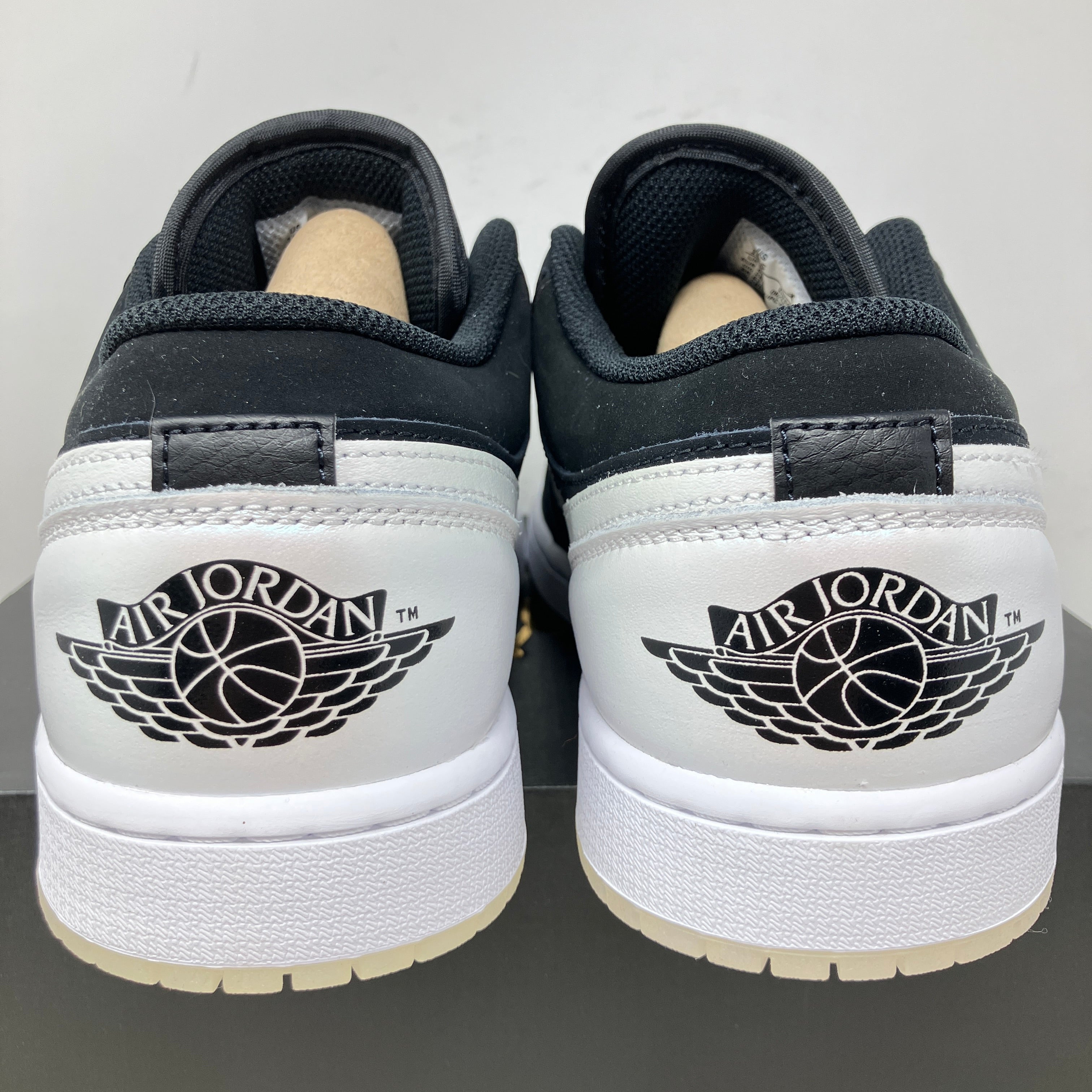 Jordan 1 Low Diamond Shorts