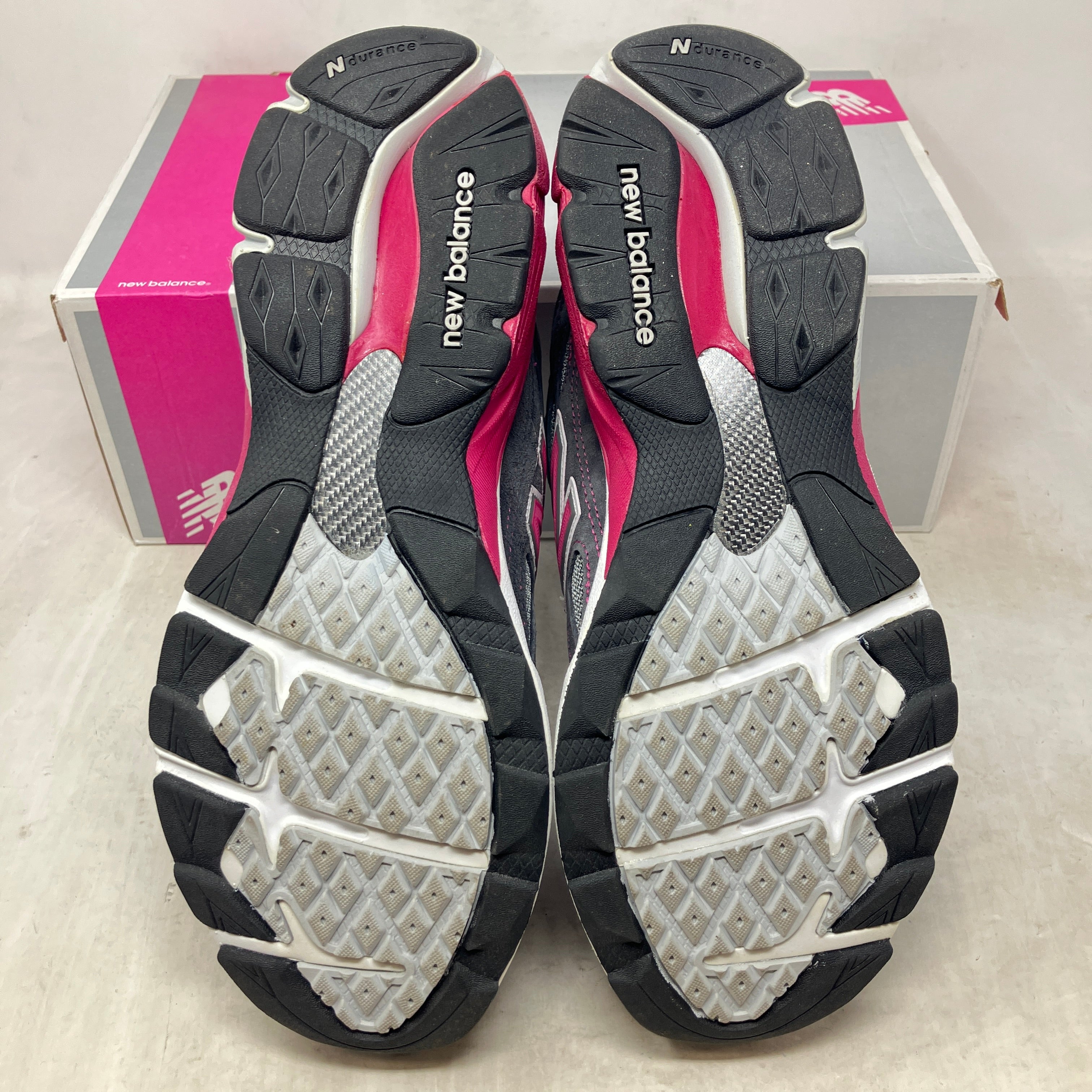 New Balance Wmns 990v3 Made In USA Breast Cancer Awareness