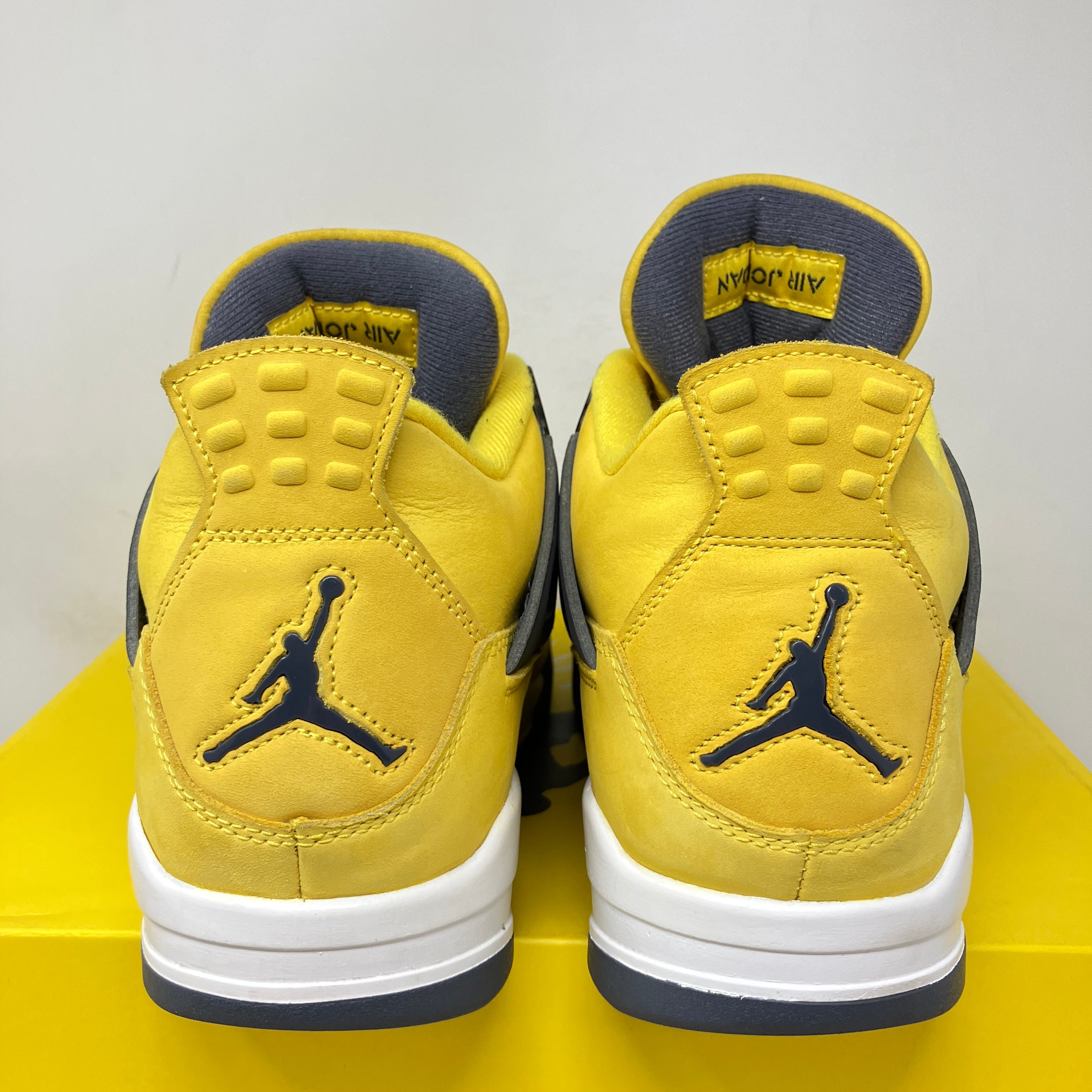Jordan 4 Retro Lightning (2021)