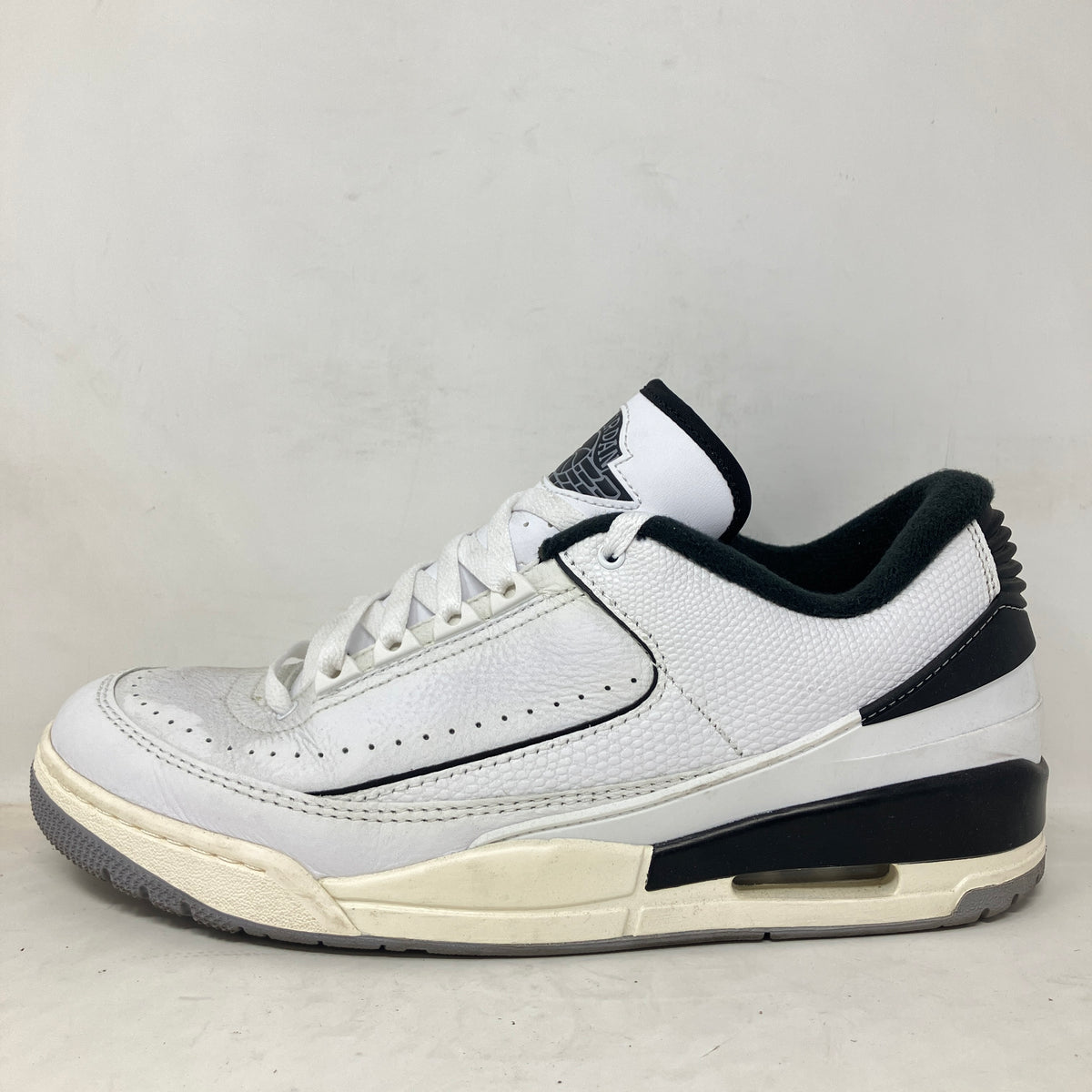 Jordan 2/3 White Black