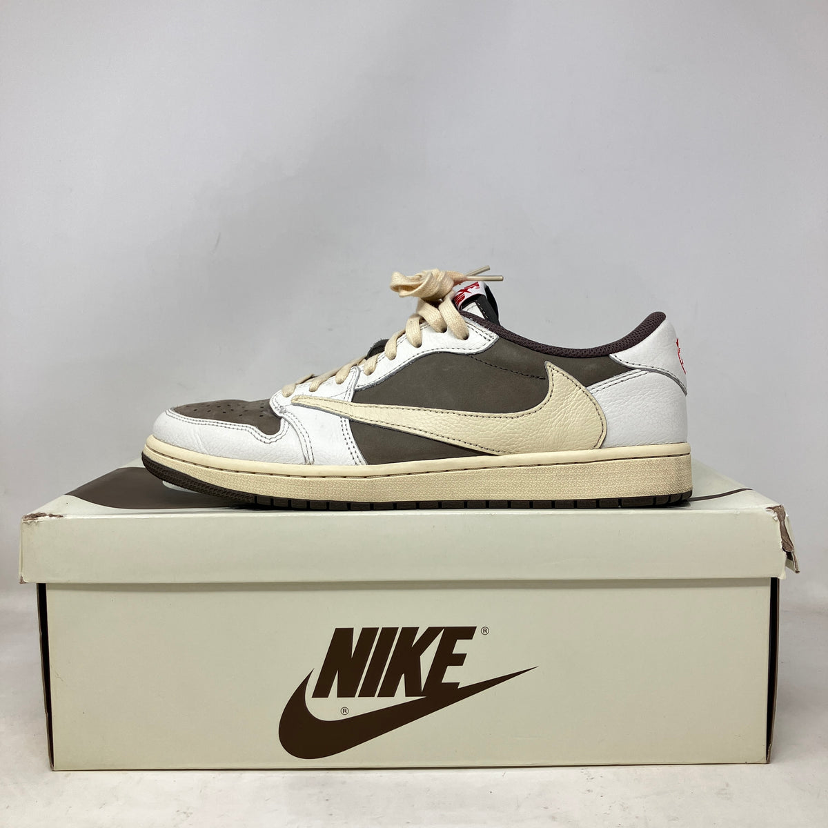 Jordan 1 Retro Low OG SP Travis Scott Reverse Mocha