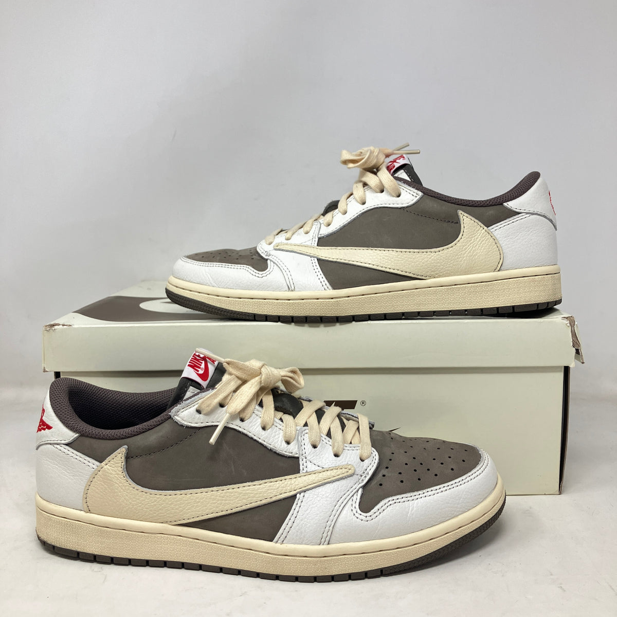 Jordan 1 Retro Low OG SP Travis Scott Reverse Mocha