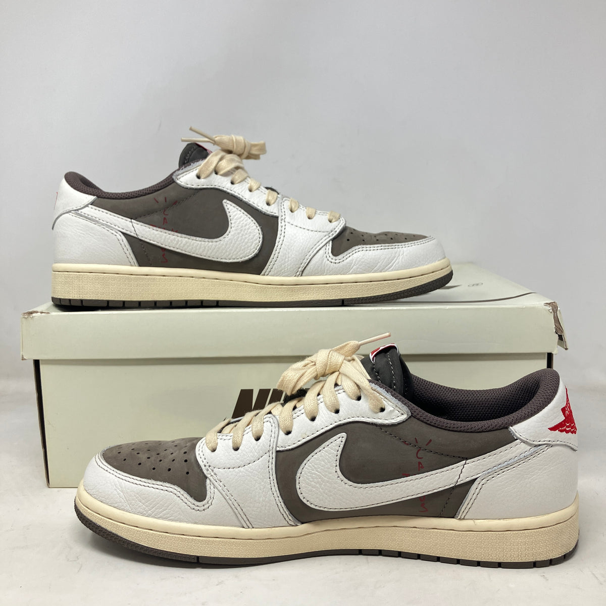 Jordan 1 Retro Low OG SP Travis Scott Reverse Mocha