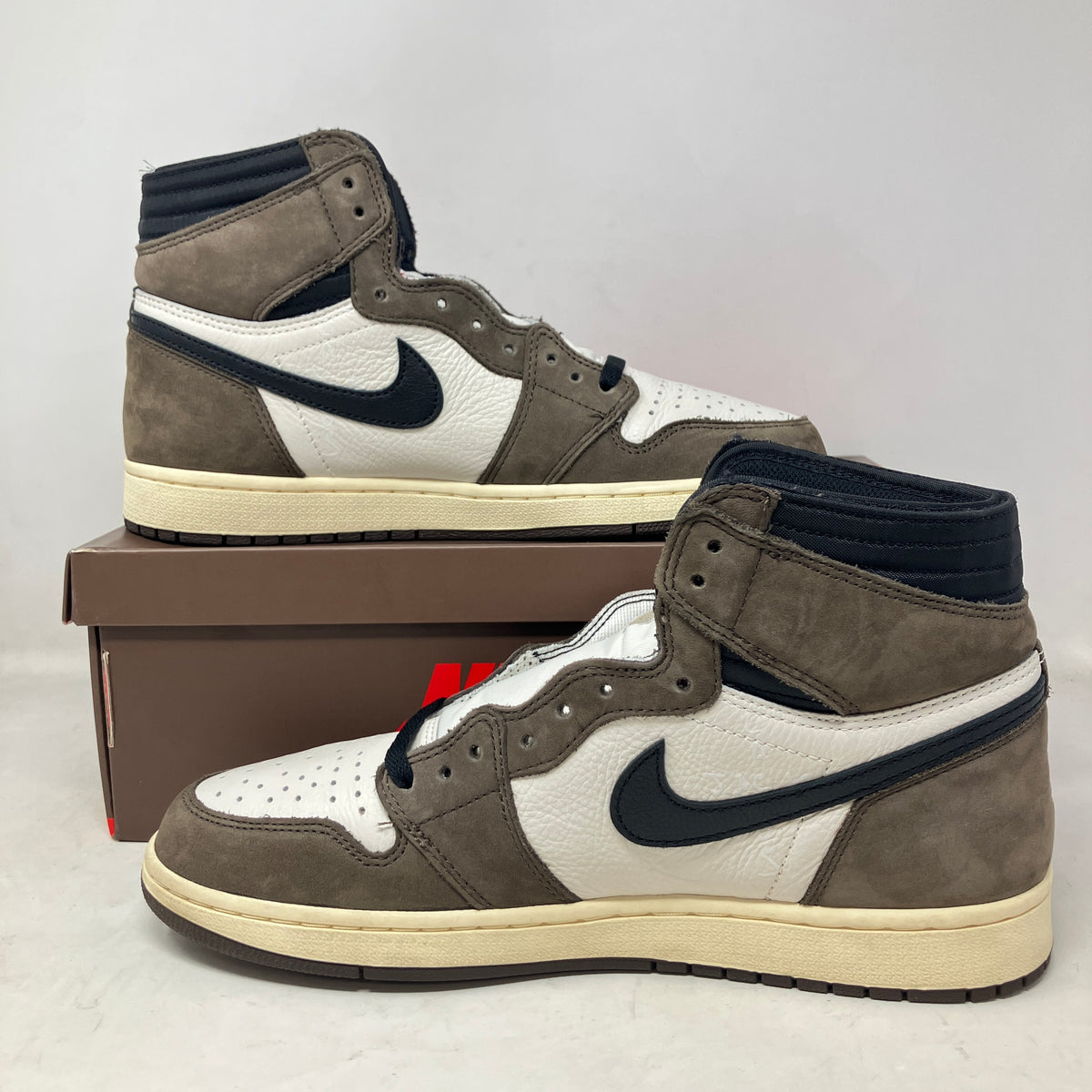Jordan 1 Retro High OG SP Travis Scott Mocha