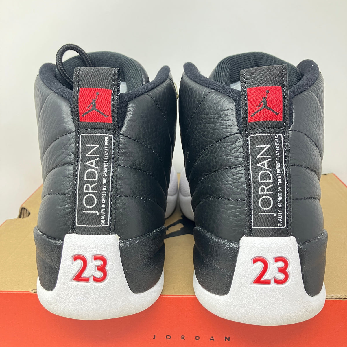Jordan 12 Retro Playoffs (2022)
