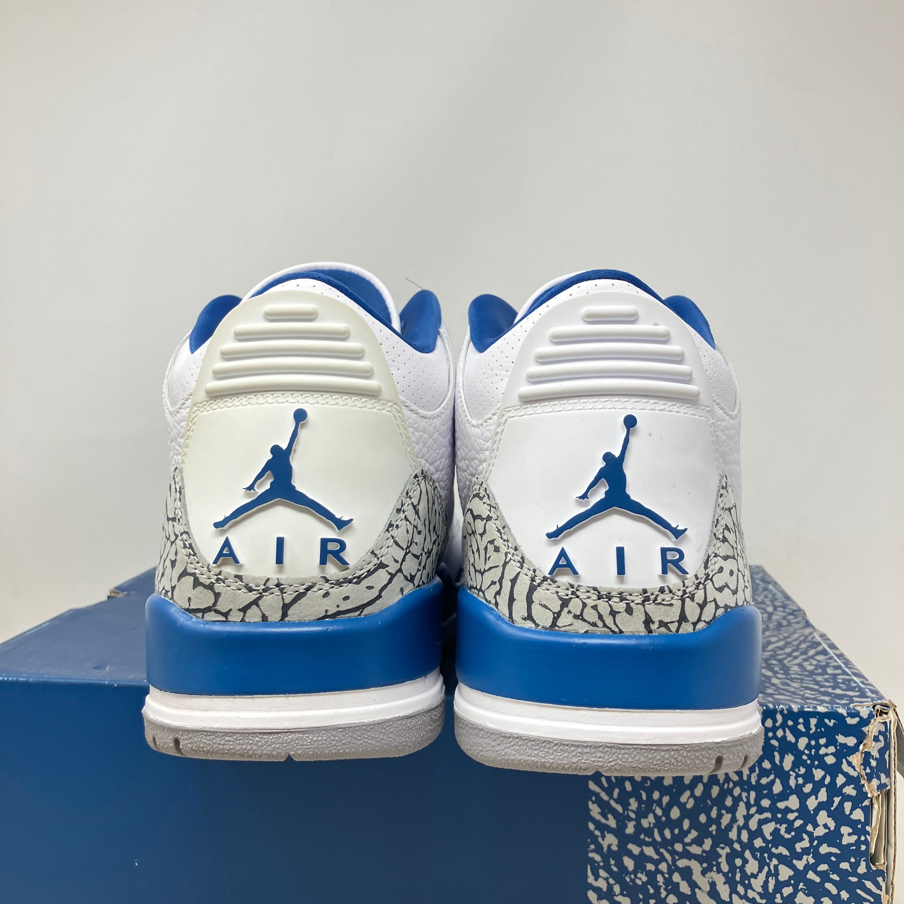Jordan 3 Retro Wizards