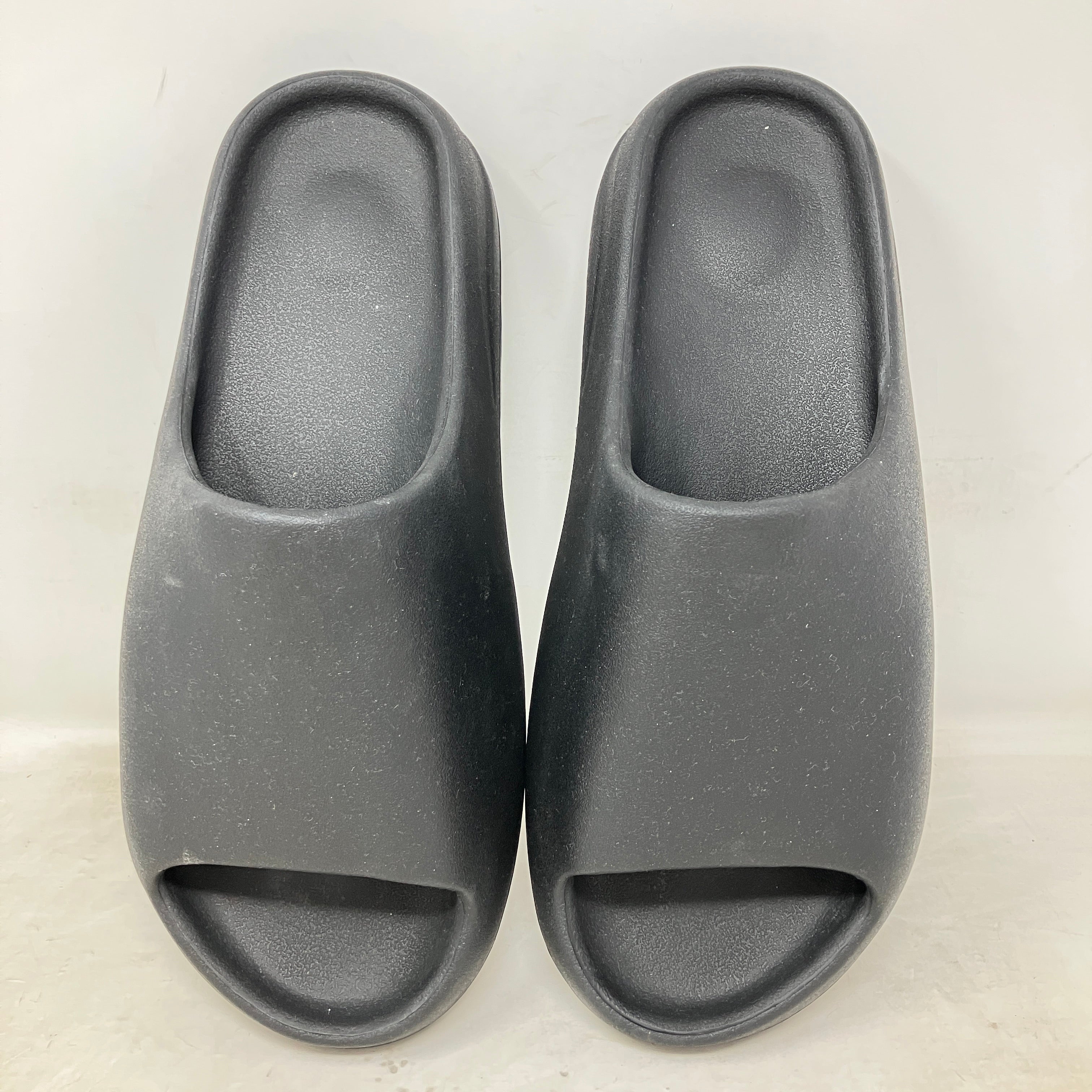 YZY YS-01 Black