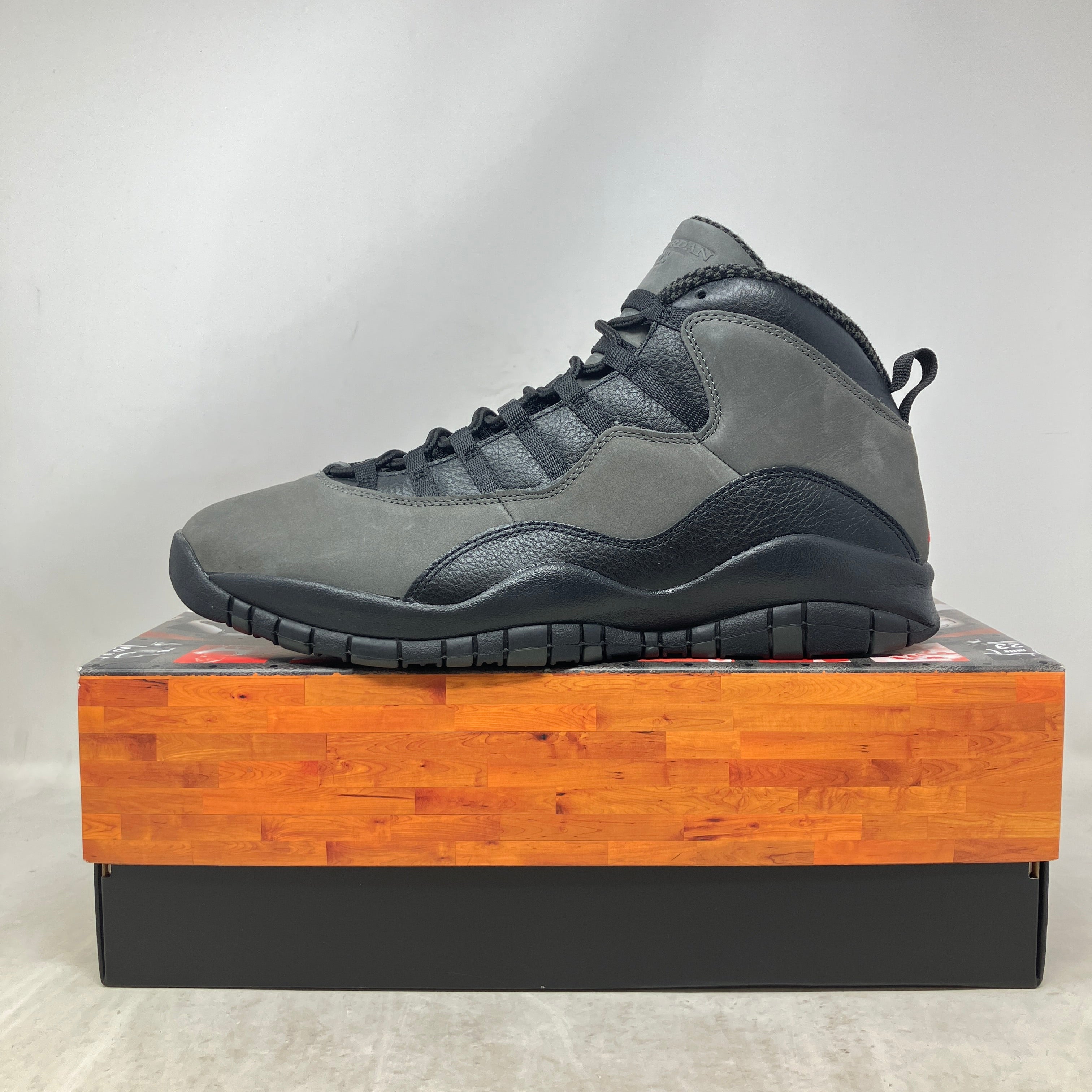 Jordan 10 Retro Shadow (2025)