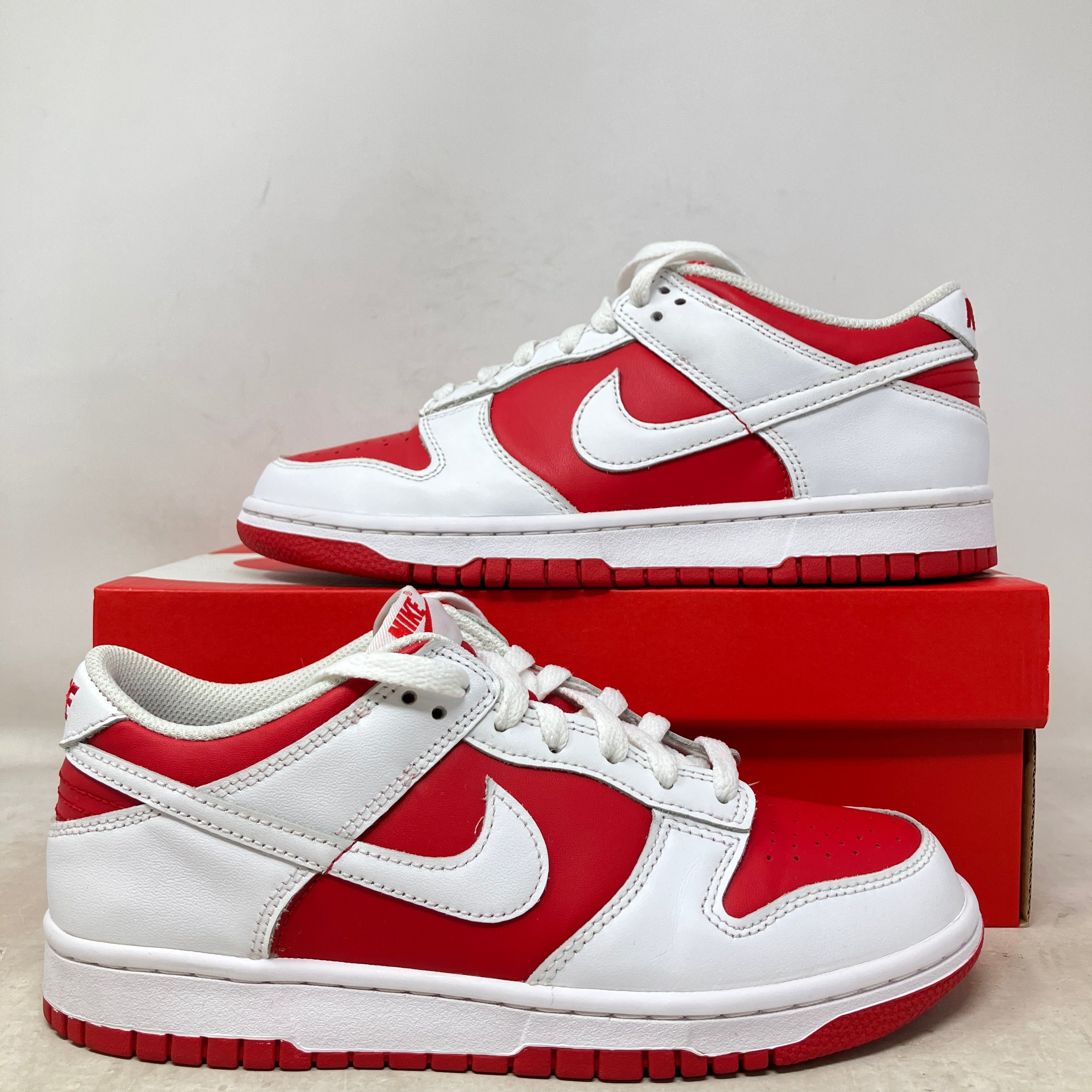 Nike Dunk Low Championship Red (GS)