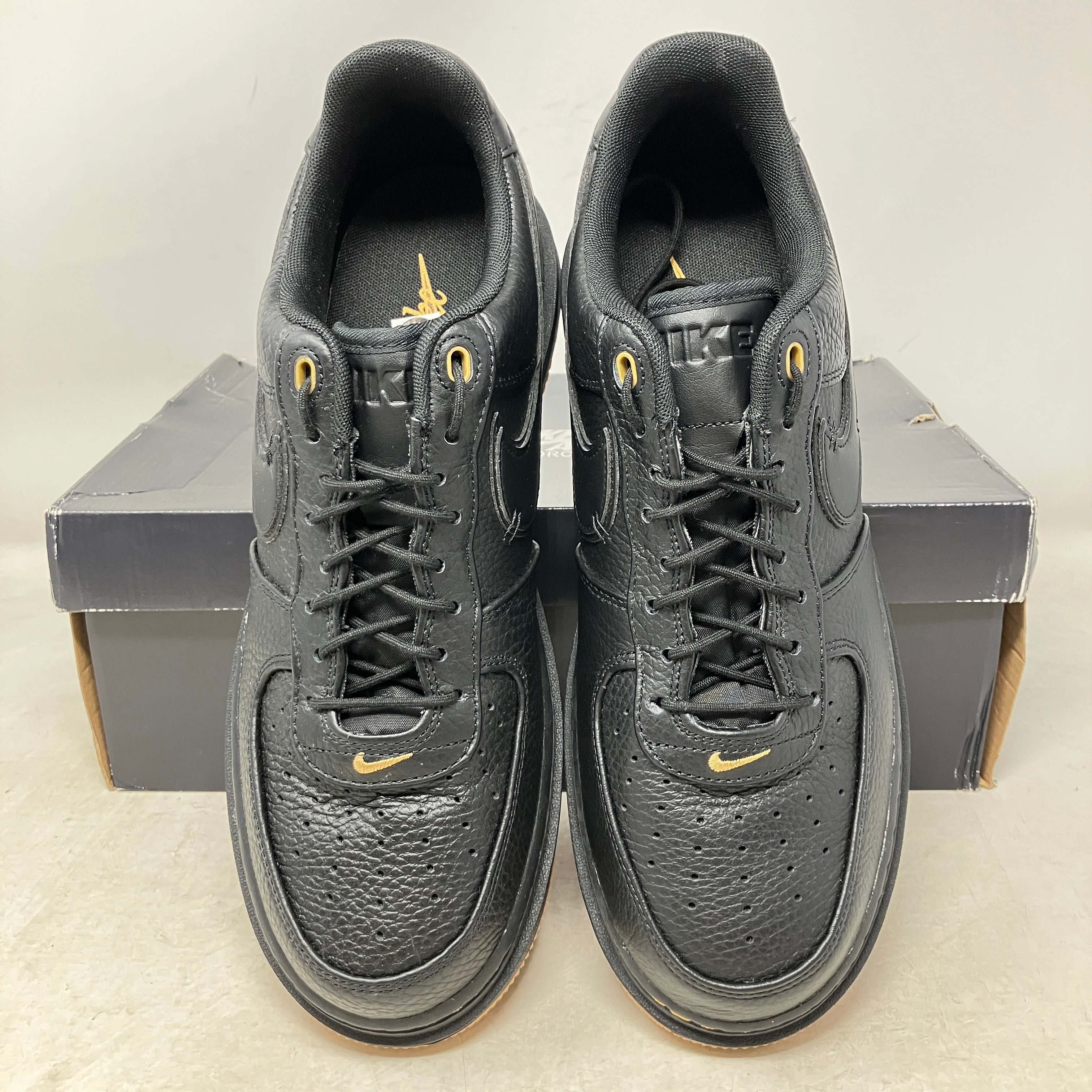 Nike Air Force 1 Low Luxe Black Gum