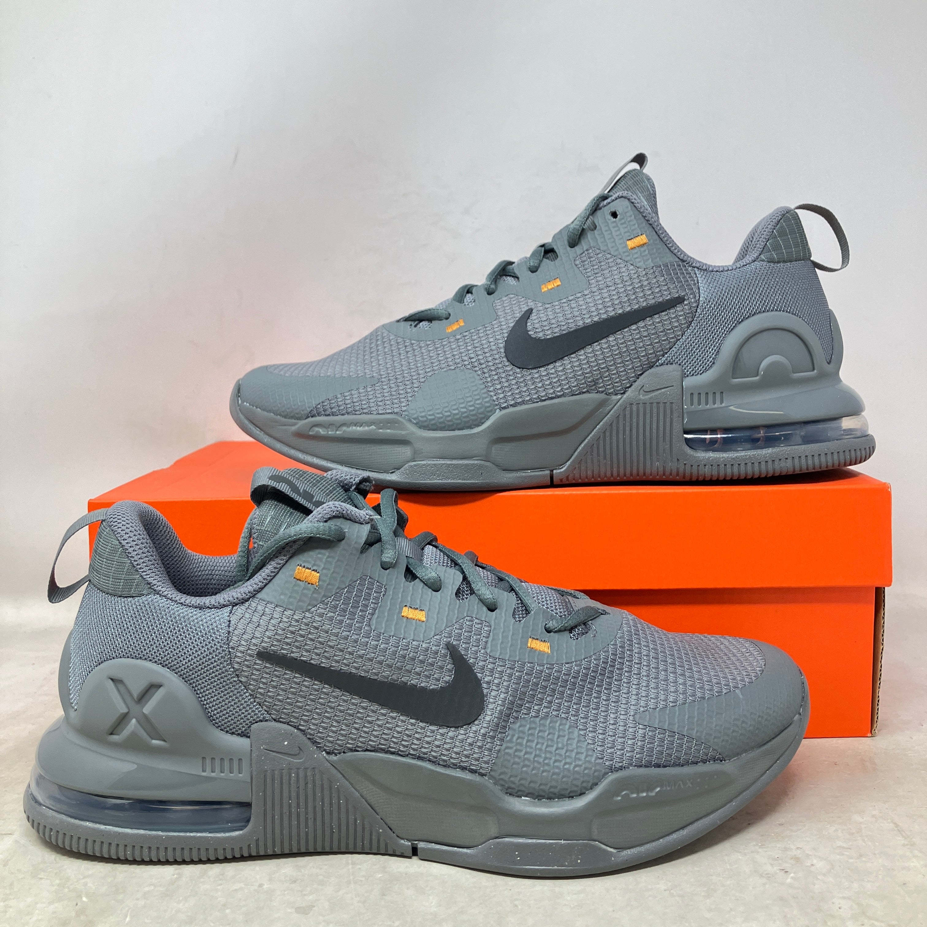 Nike Air Max Alpha Trainer 5 Grey