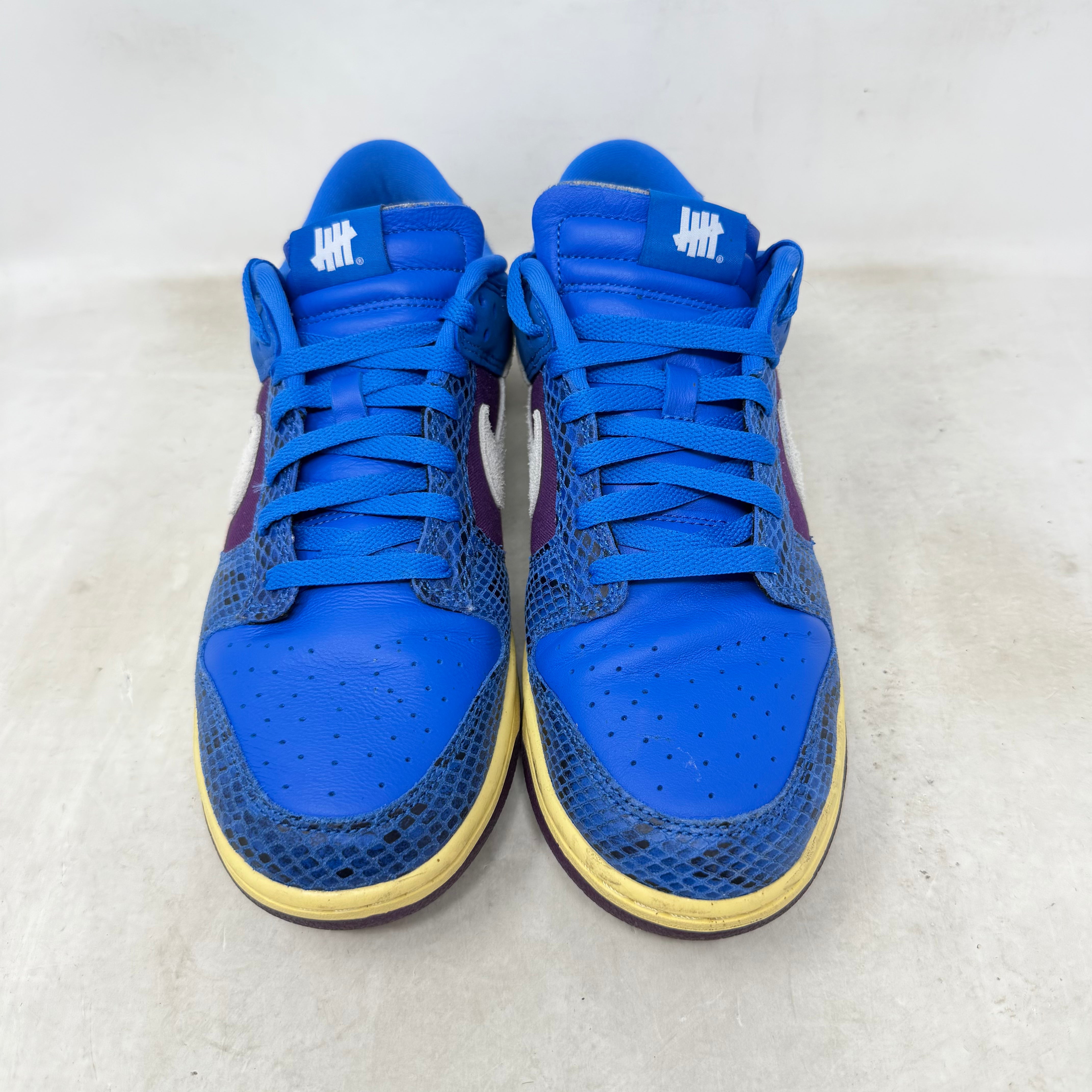 Nike Dunk Low Undefeated 5 On It Dunk vs. AF1