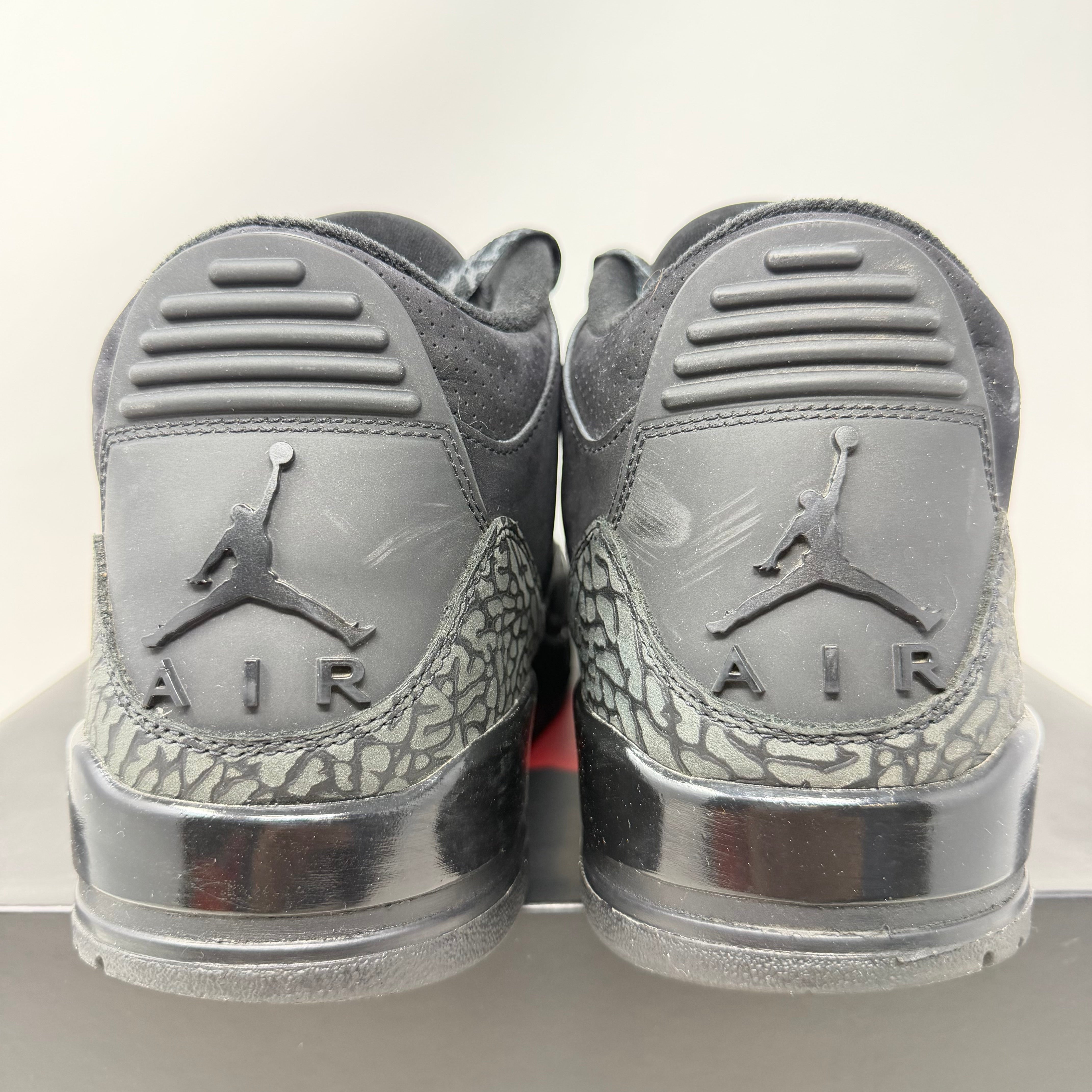 Jordan 3 Retro Black Cat (2025)