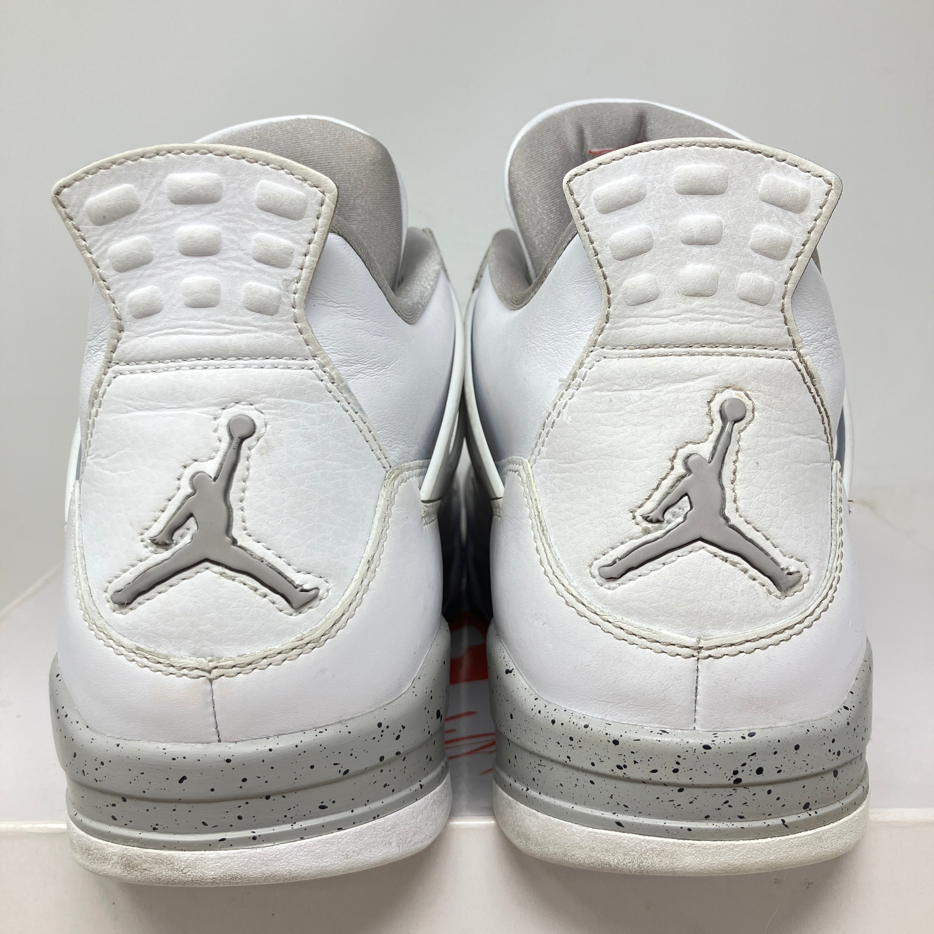Jordan 4 Retro White Oreo (2021)