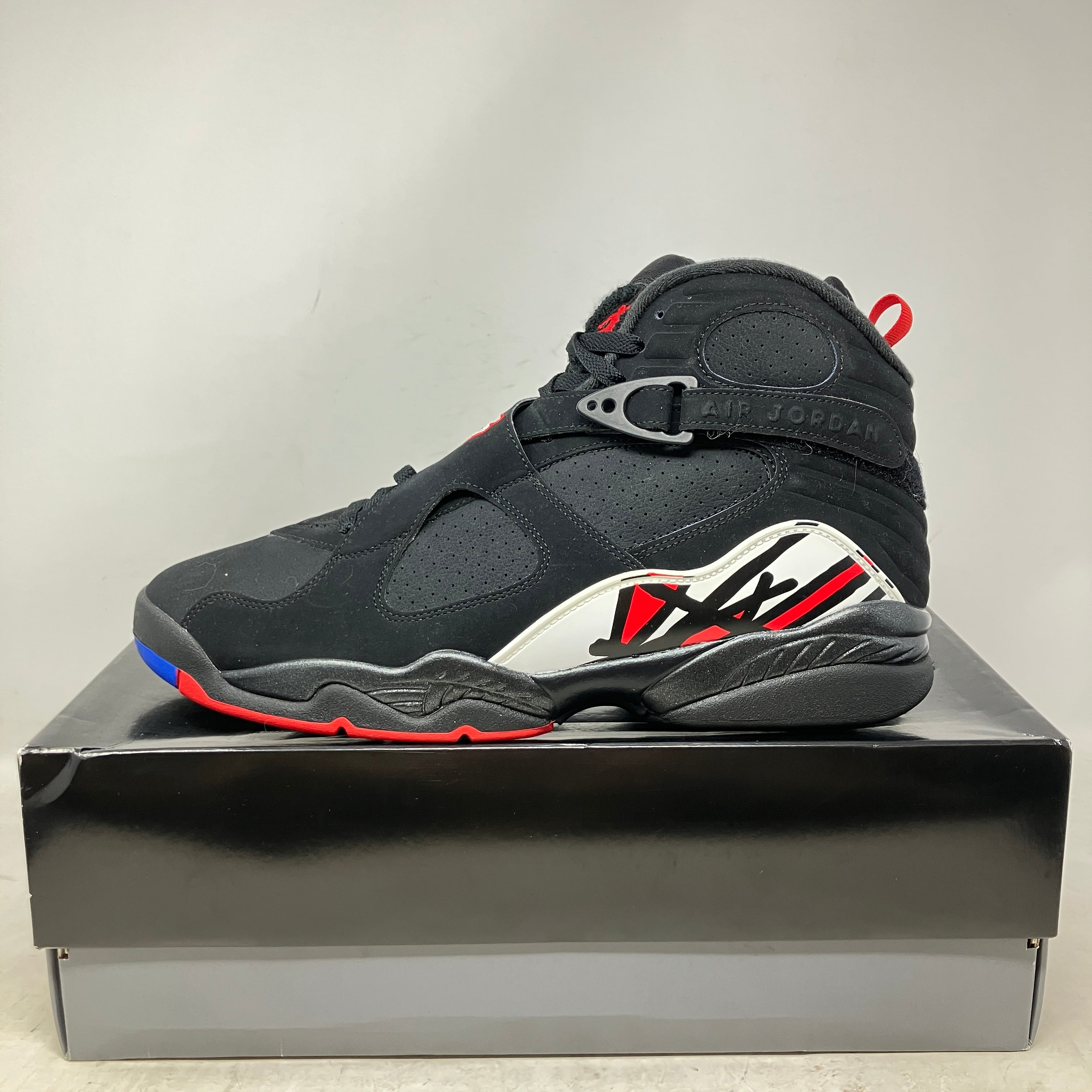 Jordan 8 Retro Playoffs (2023)