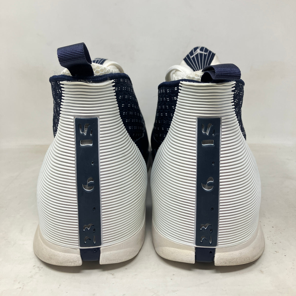 Jordan 15 Retro Obsidian