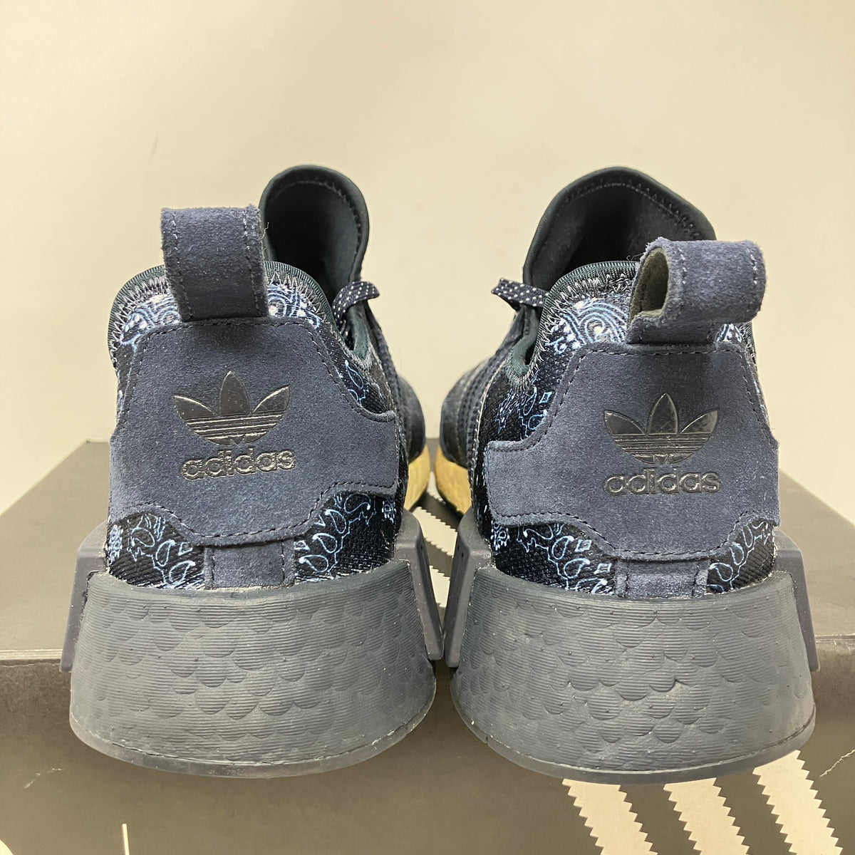 adidas NMD R1 Neighborhood Paisley Night Navy